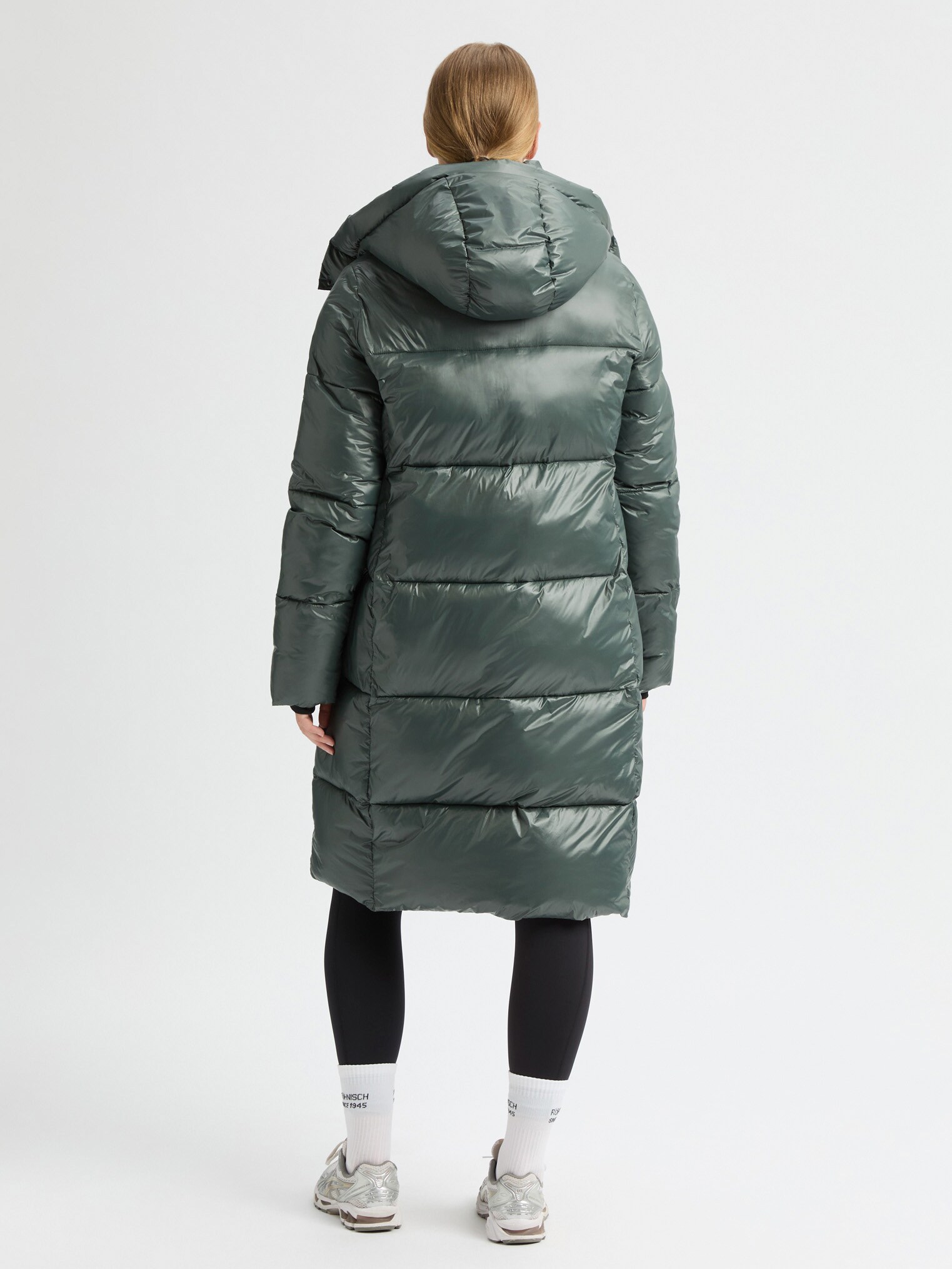 R&Ouml;HNISCH, W Ruby Coat