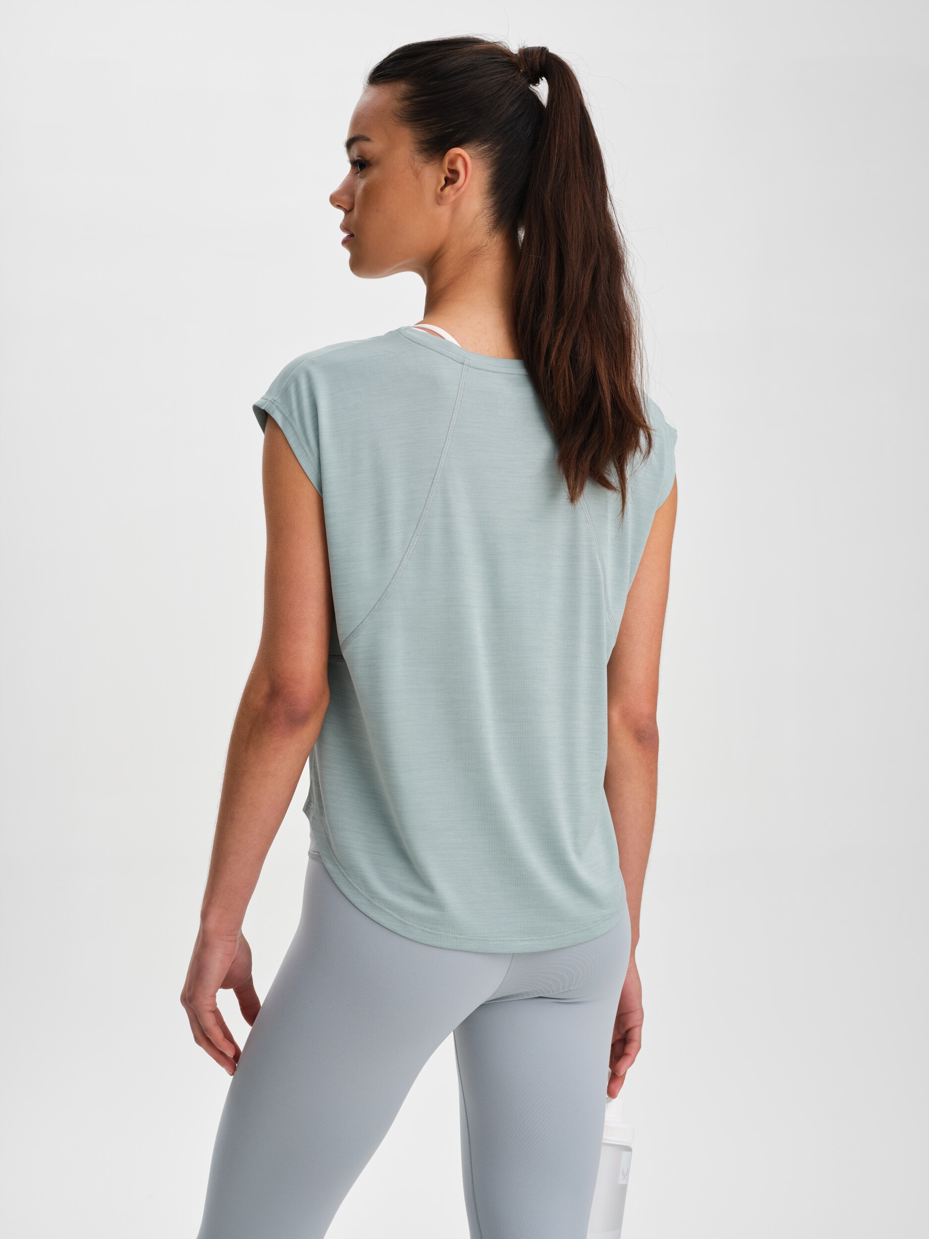 SOC, W Rounded Top Re