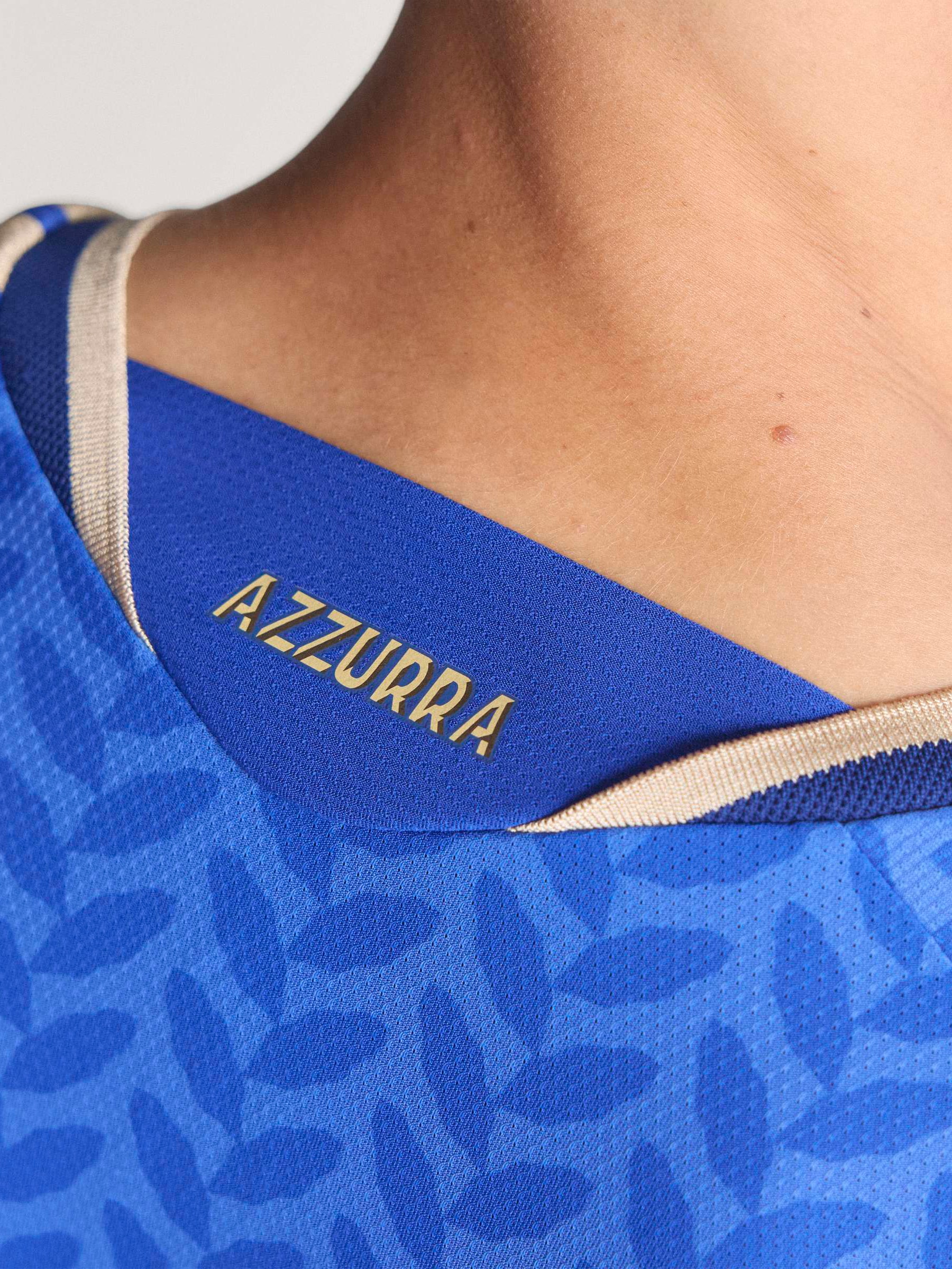 ADIDAS, Italy 26 Home Authentic Jersey