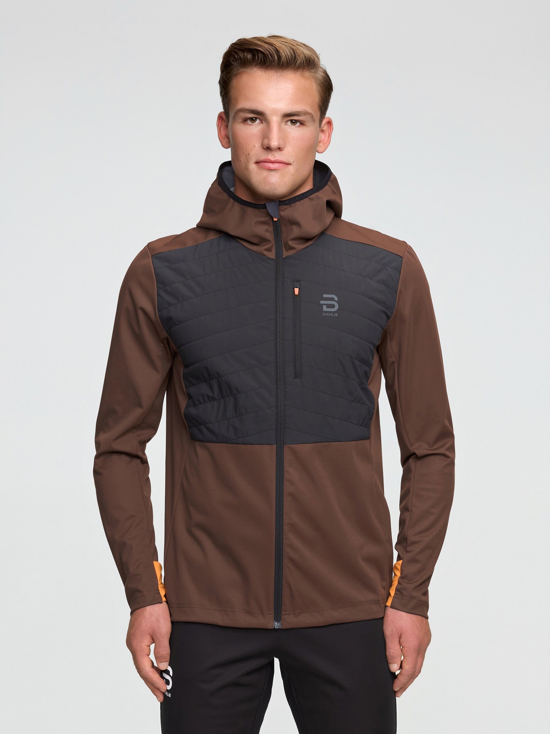 
DAHLIE, 
M Jacket Power, 
Detail 1
