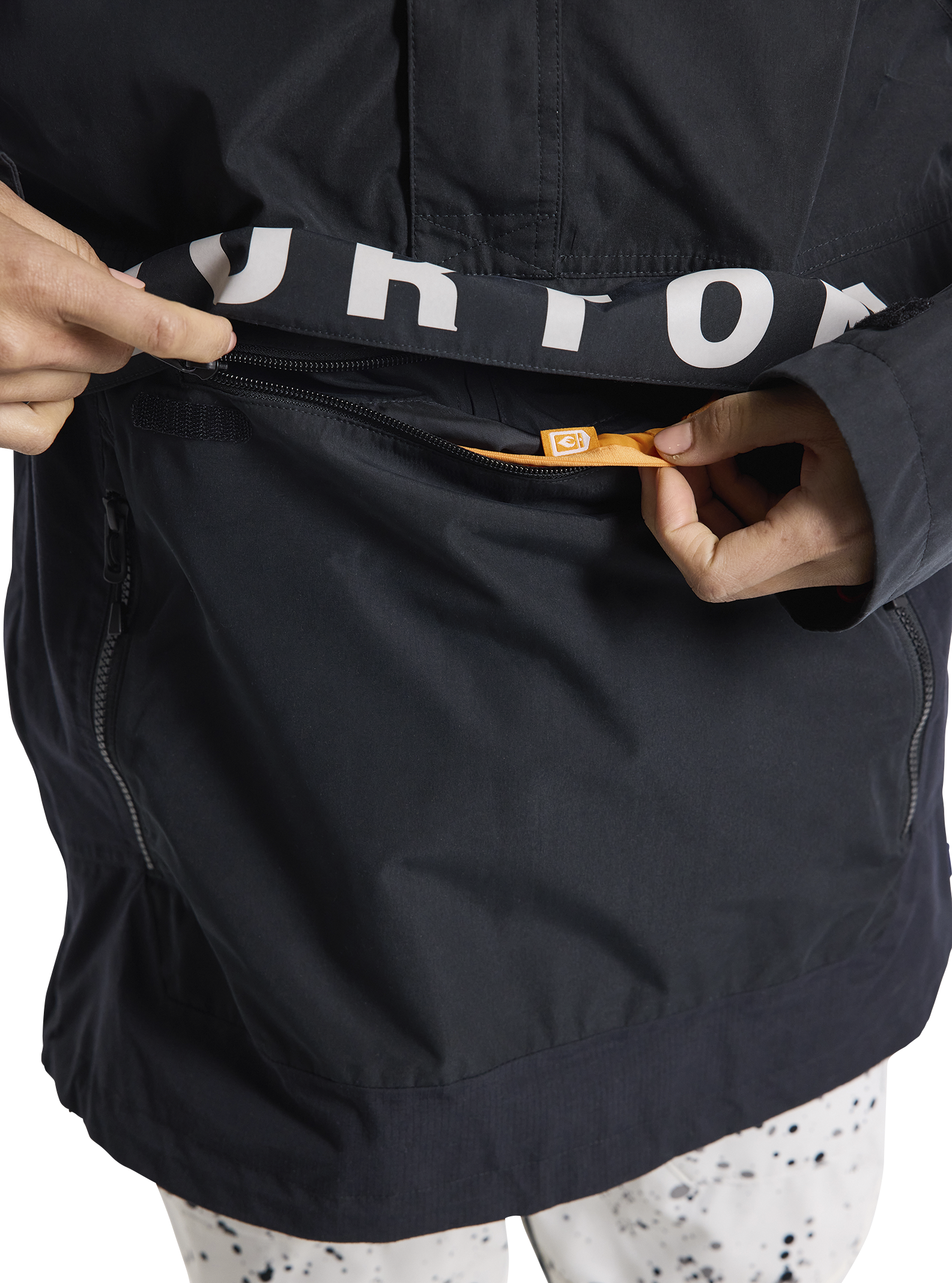 BURTON, W Frostner Anorak