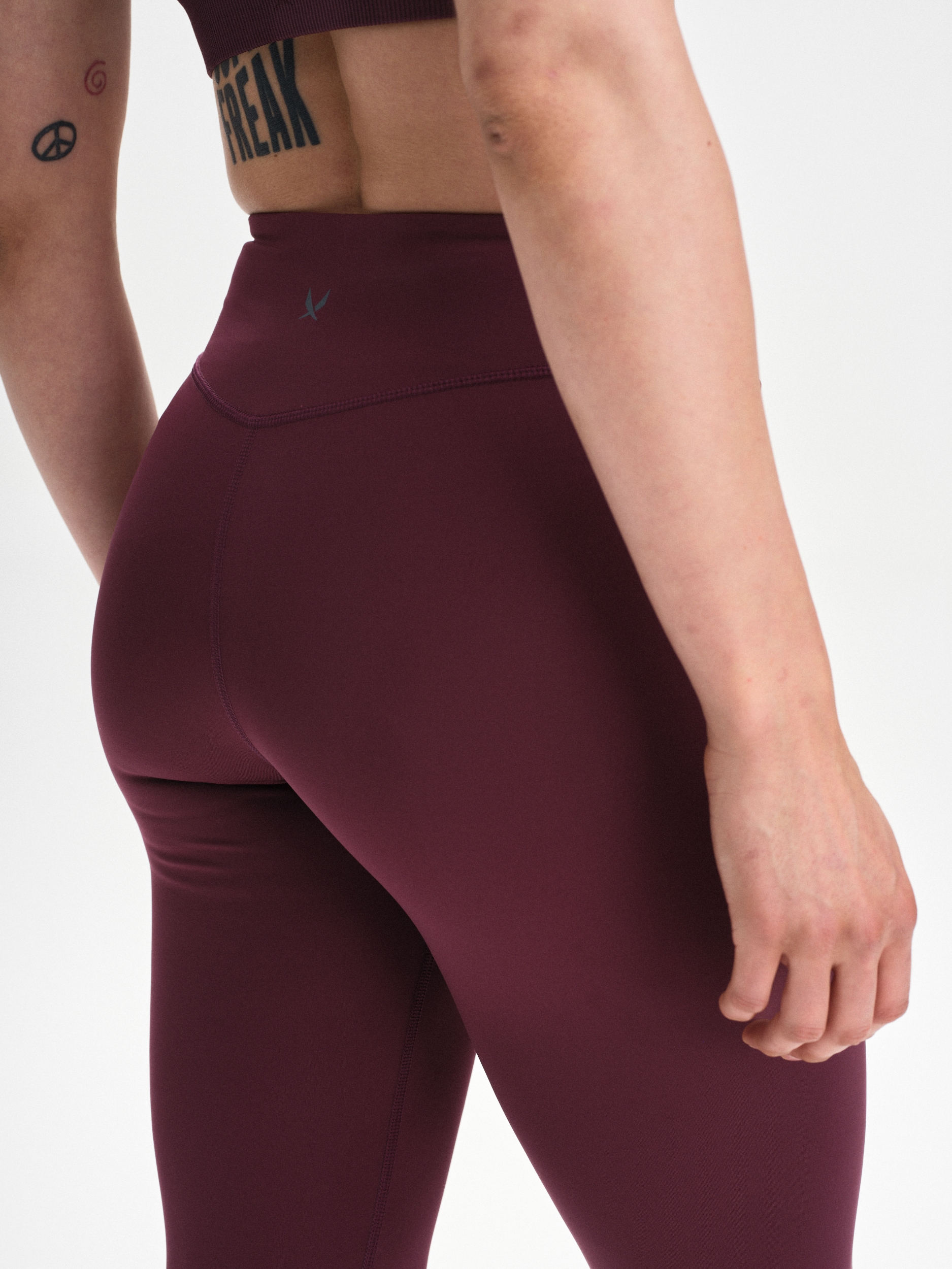 SOC, W BASE TIGHTS