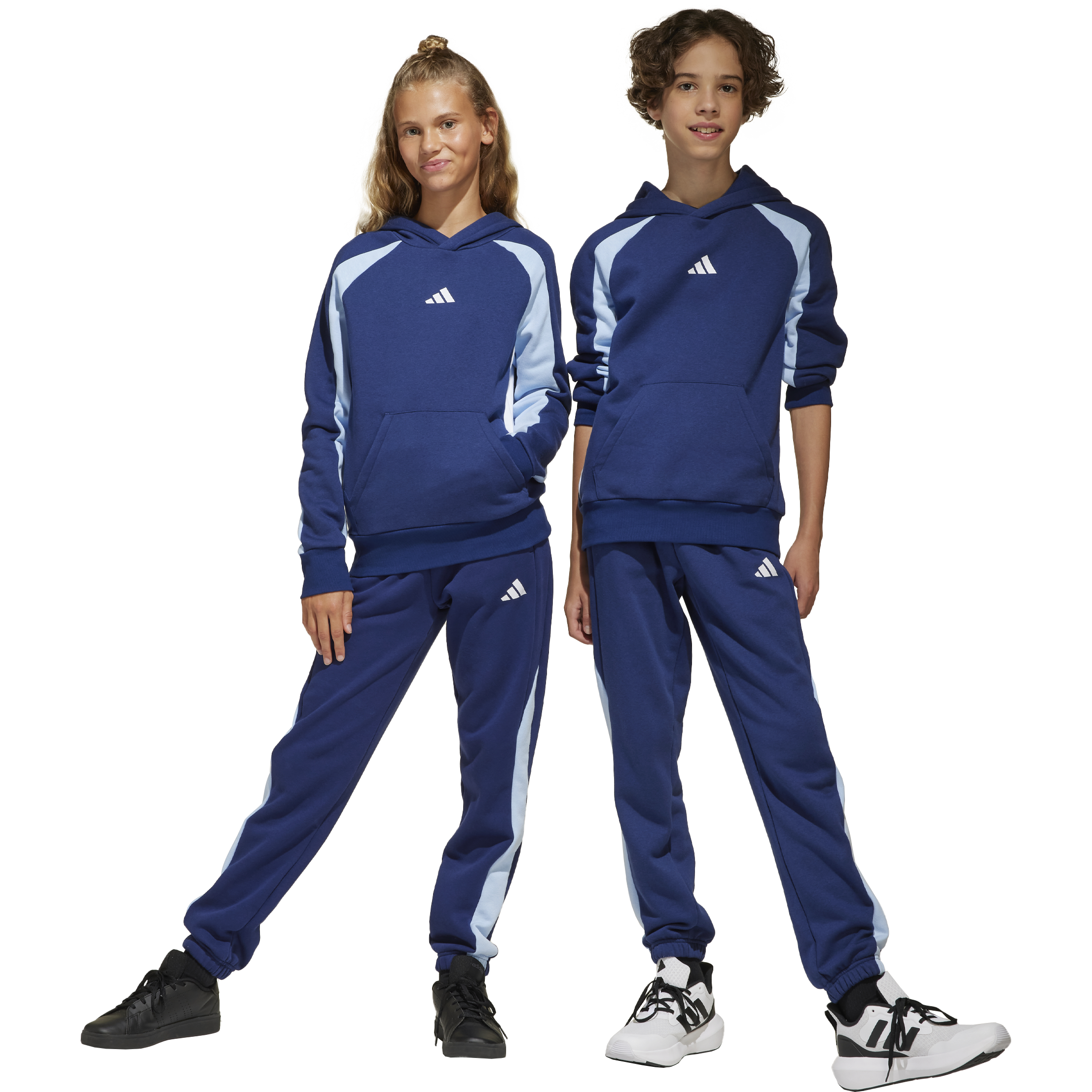 
ADIDAS, 
J Cb Fl Pt, 
Detail 1
