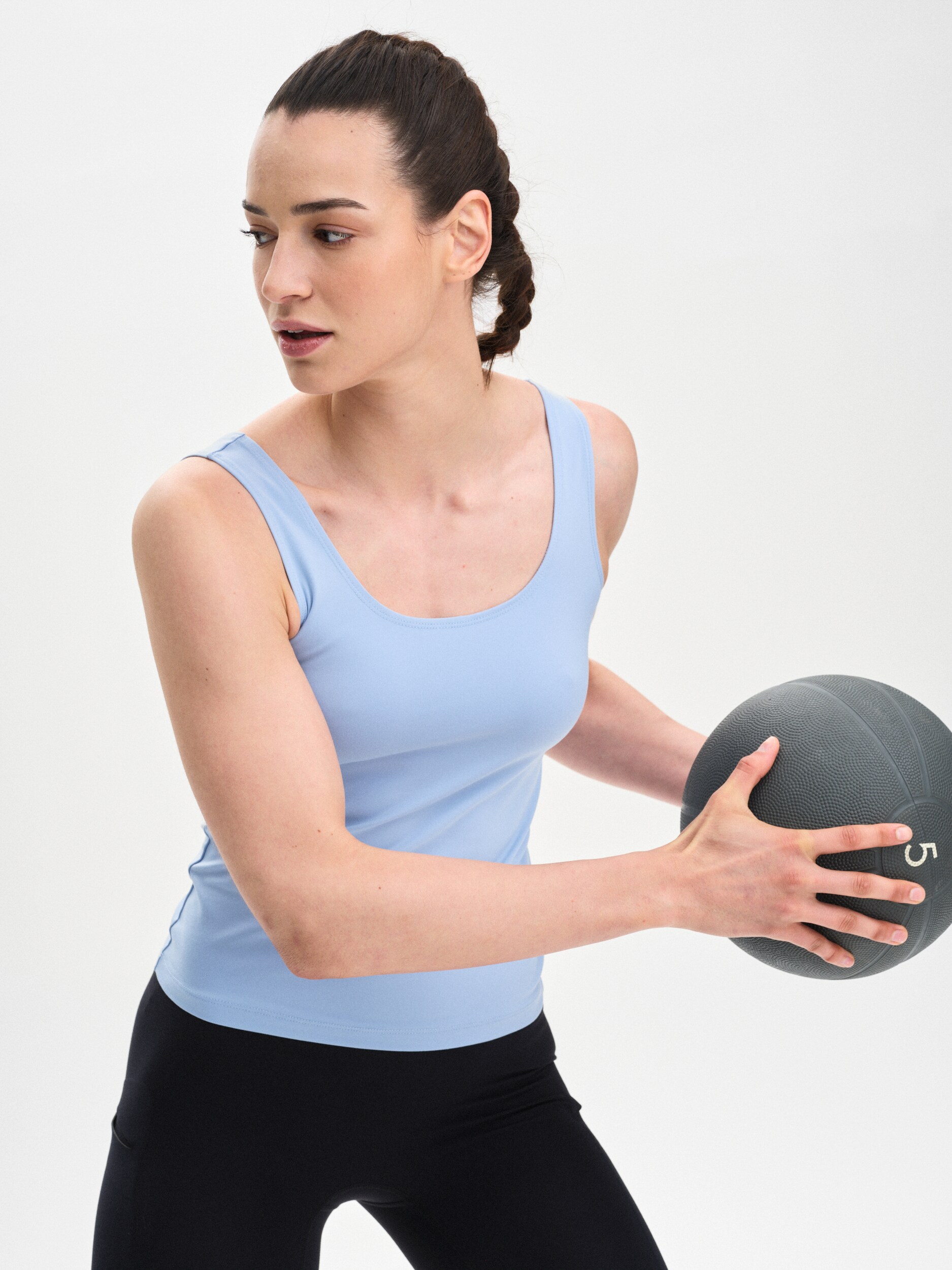 
SOC, 
W SOFT FITNESS SINGLET, 
Detail 1
