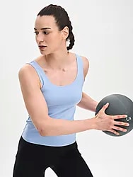 W SOFT FITNESS SINGLET - DUSTY BLUE Model01 Small1x1
