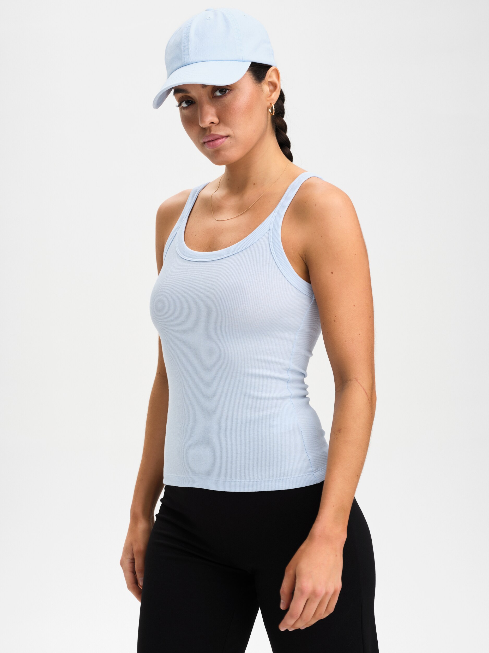 
SOC, 
W Rib Singlet, 
Detail 1
