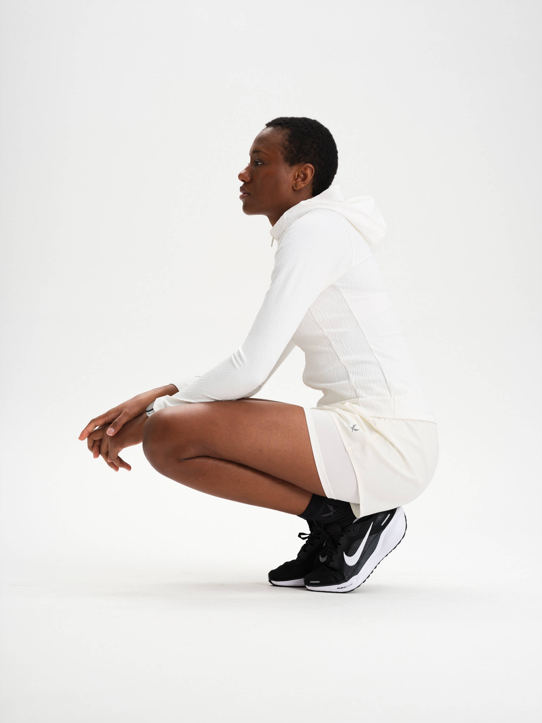 SOC, W RUN PACE HOOD