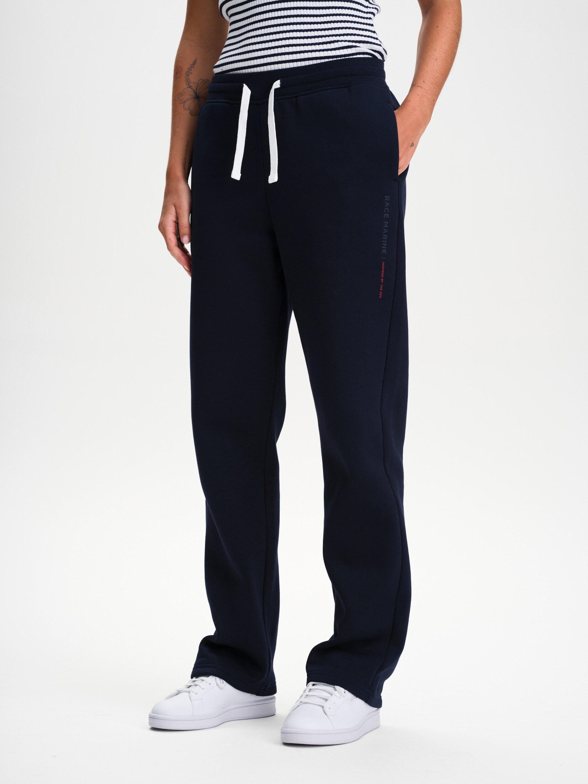 
RACE MARINE, 
W MARINE STRAIGHT PANT, 
Detail 1
