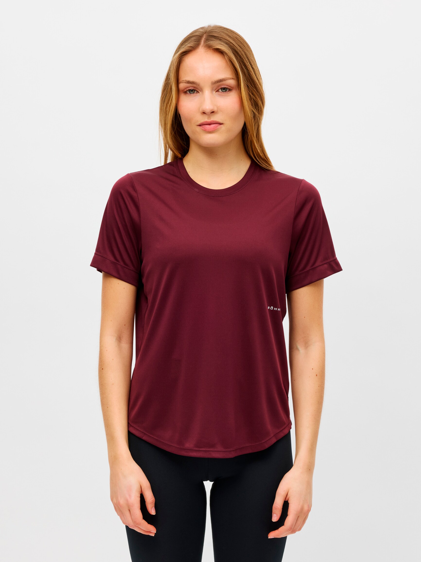 
R&Ouml;HNISCH, 
LIGHT LOGO TEE, 
Detail 1
