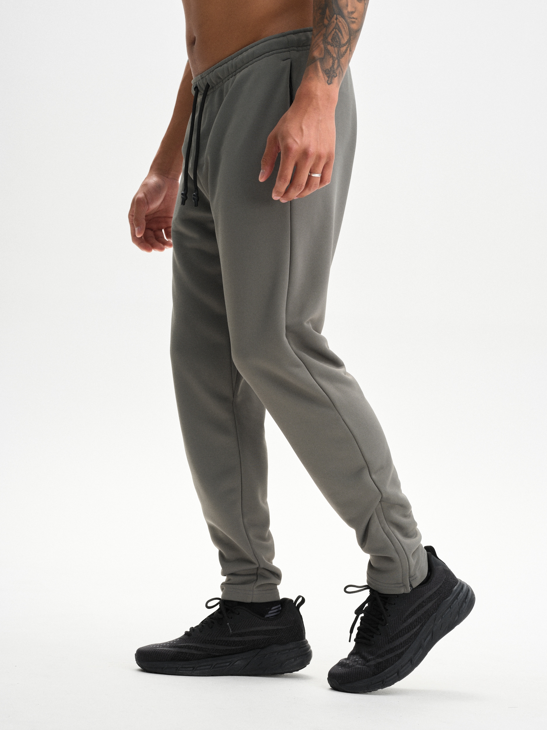 
SOC, 
M Fitness Pant, 
Detail 1
