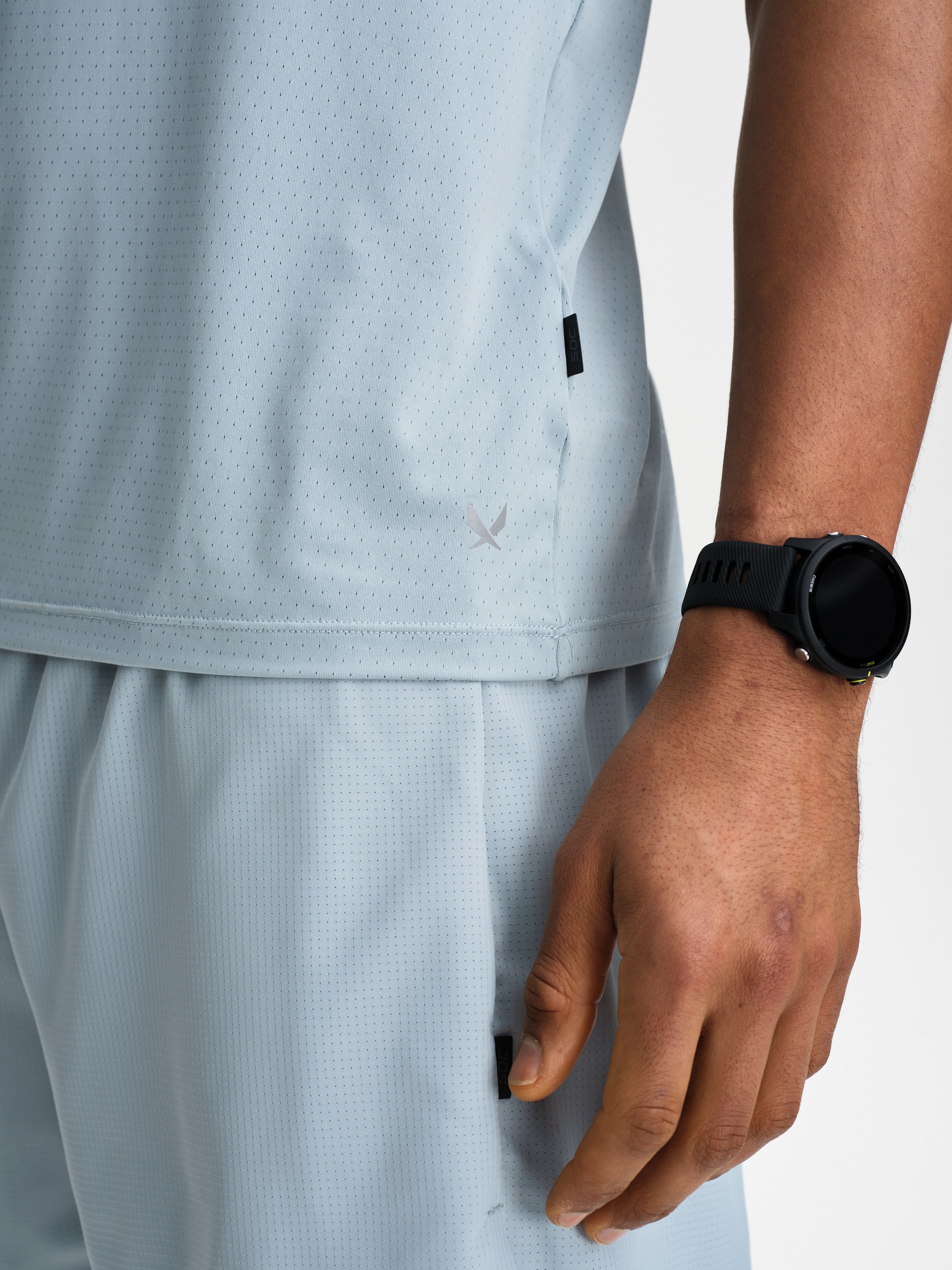 SOC, M RUN AIRY SINGLET