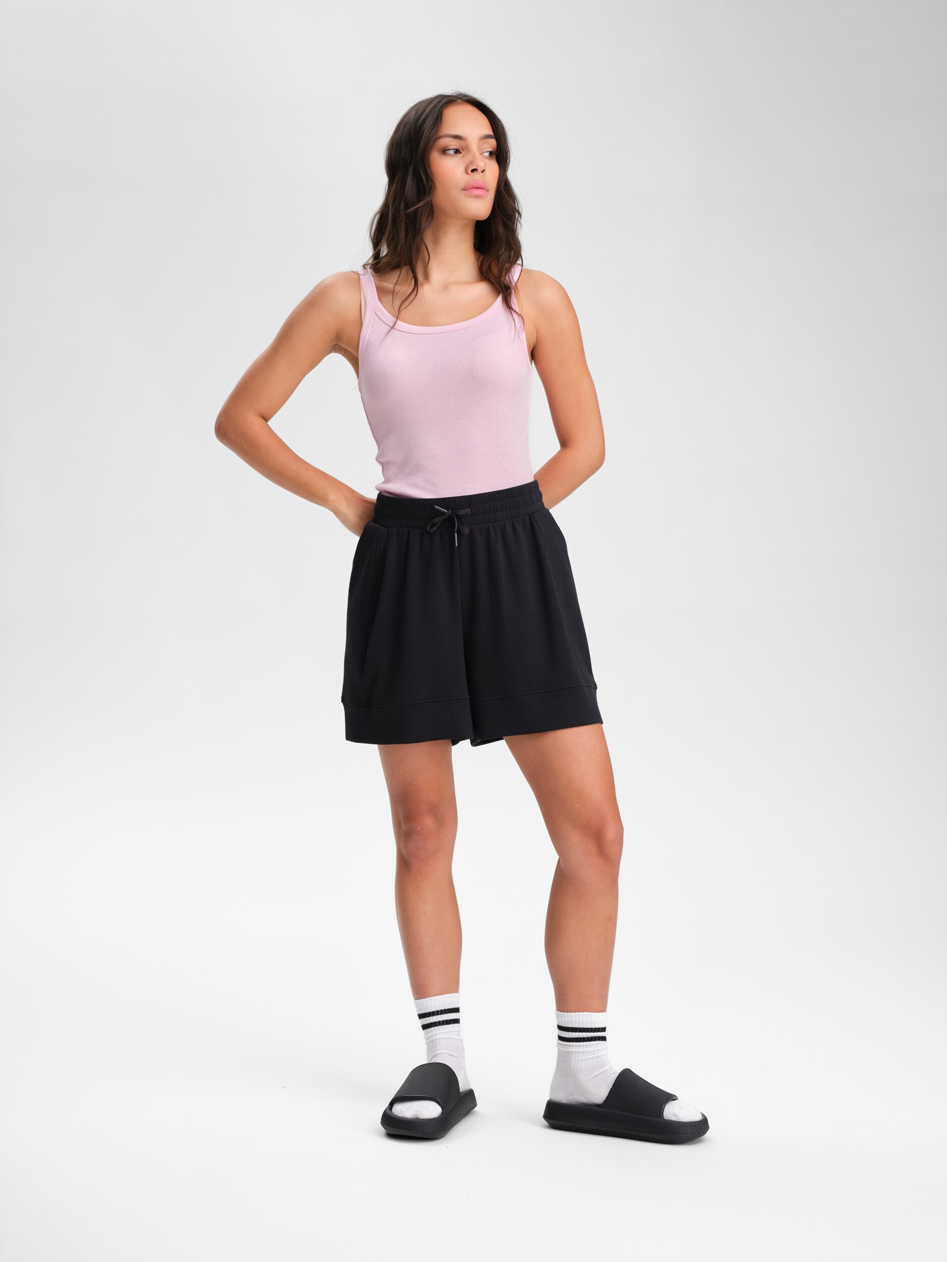 SOC, W Soft High Shorts