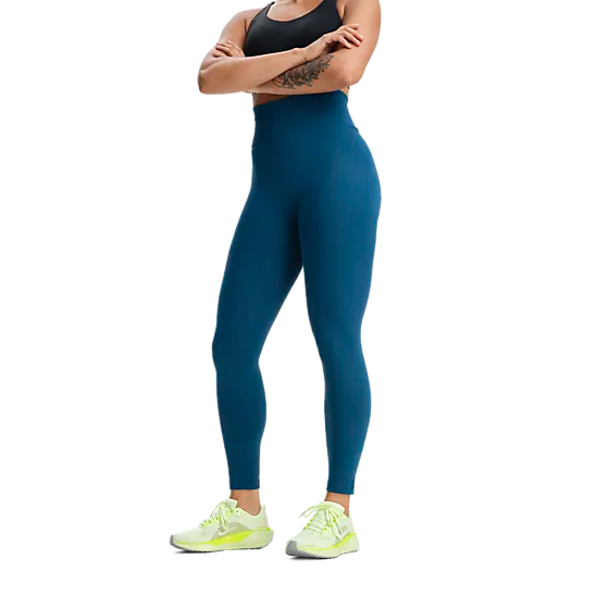 405005102101 SOC W Run Motion Tights 405005102101 SOC W Run Motion Tights Model01 Detail