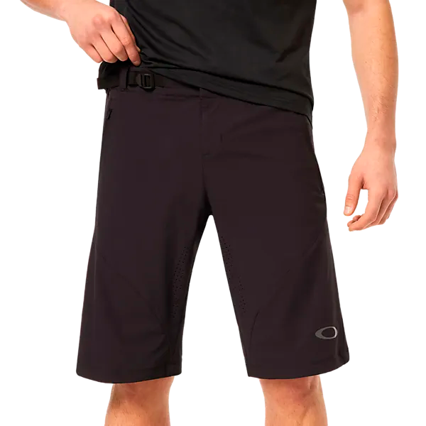 OAKLEY Короткое описание авиакомпании Seeker