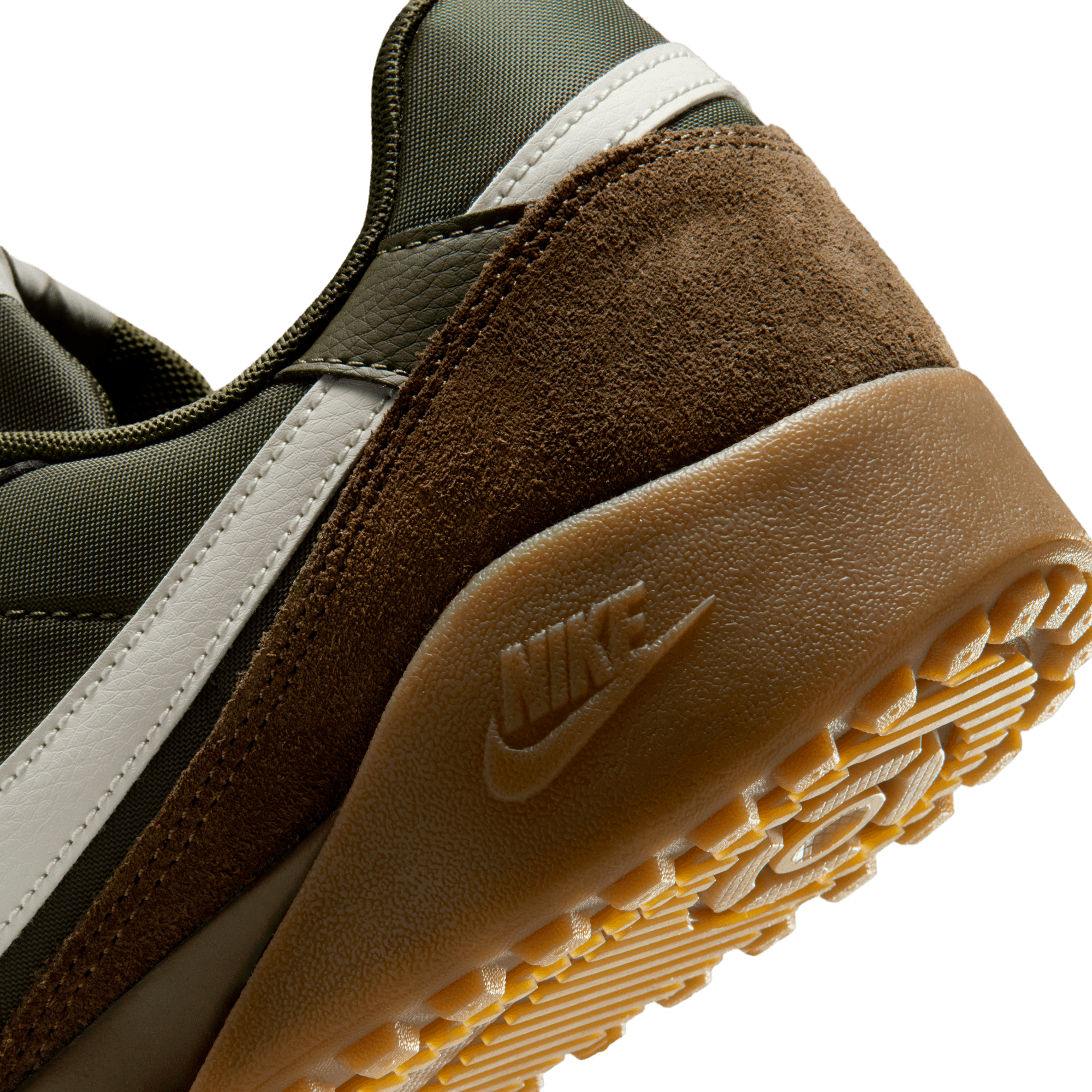 NIKE, NIKE TERRA MANTA SUEDE