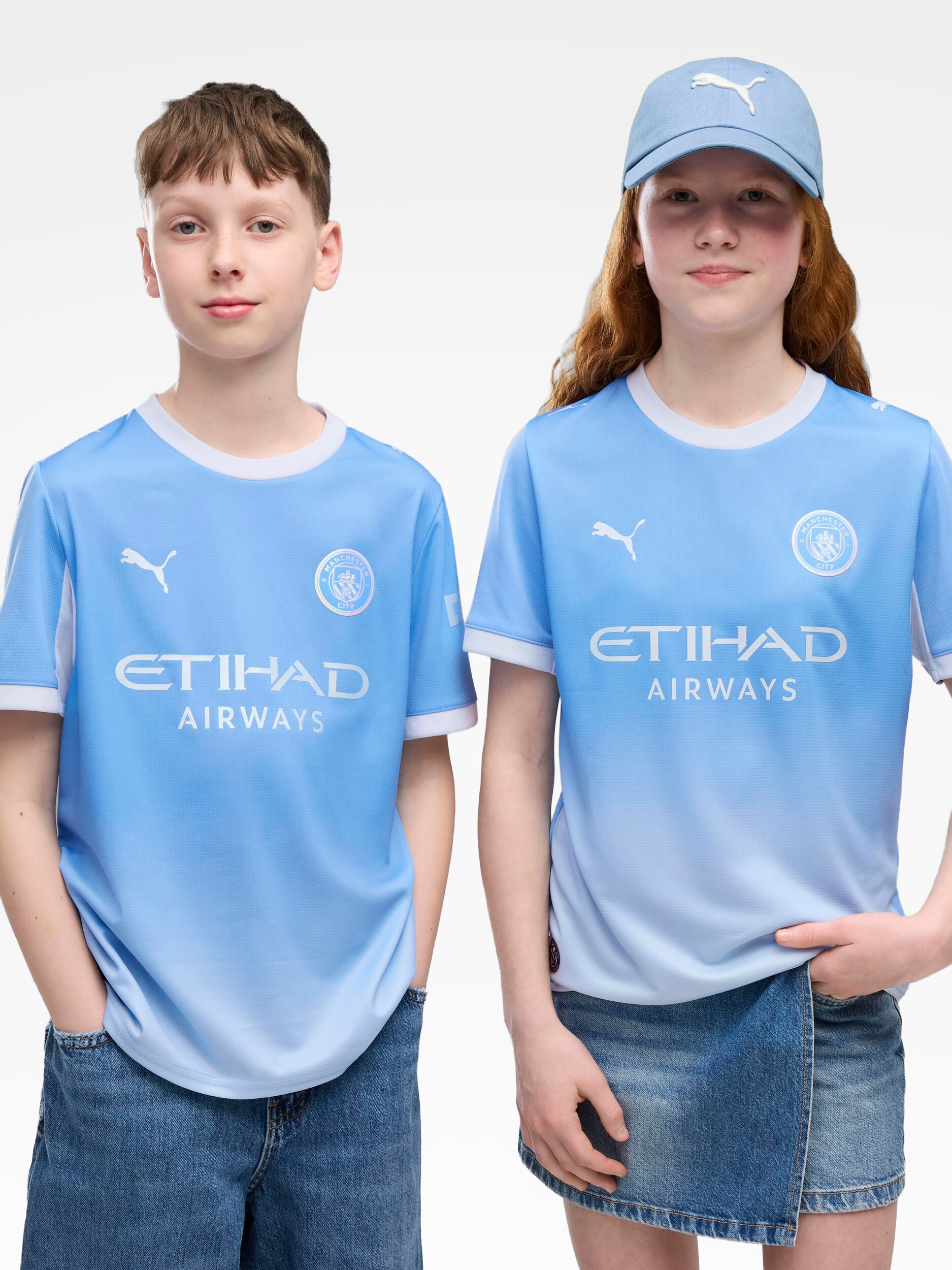 
PUMA, 
MCFC HOME JERSEY REPLICA JR, 
Detail 1
