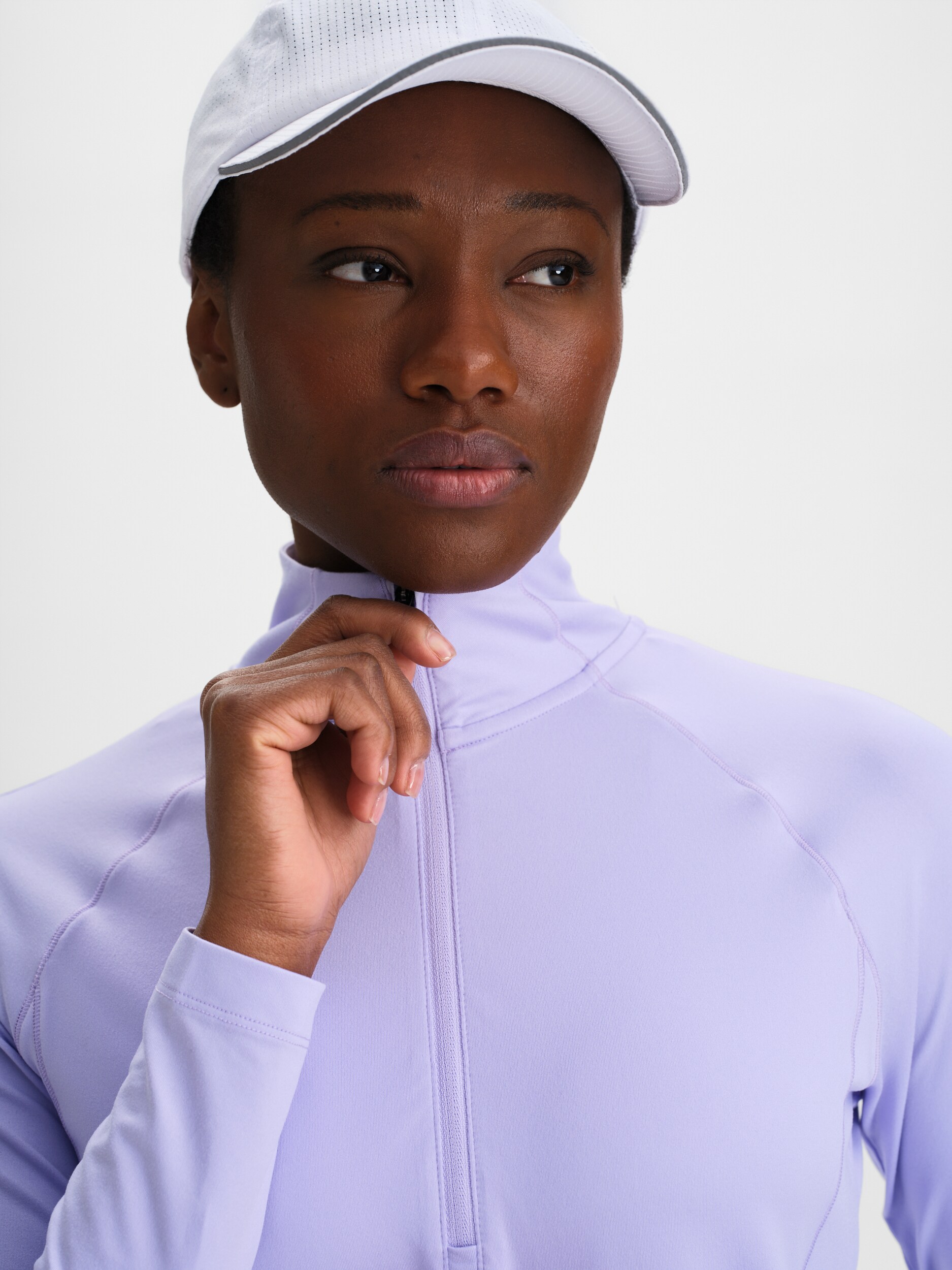 SOC, W RUN LIGHT HALF ZIP