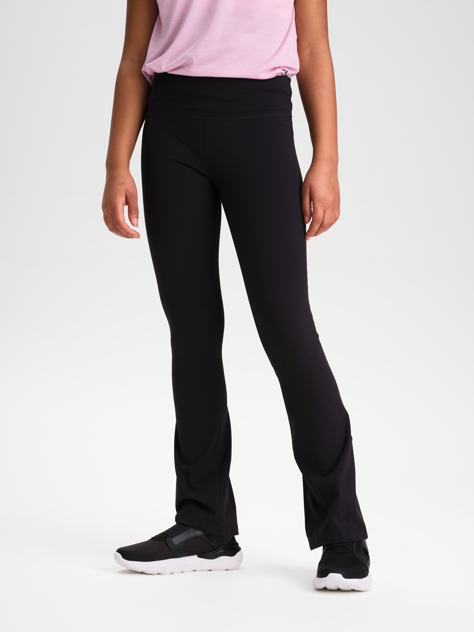 
SOC, 
J Flare Tights, 
Detail 1
