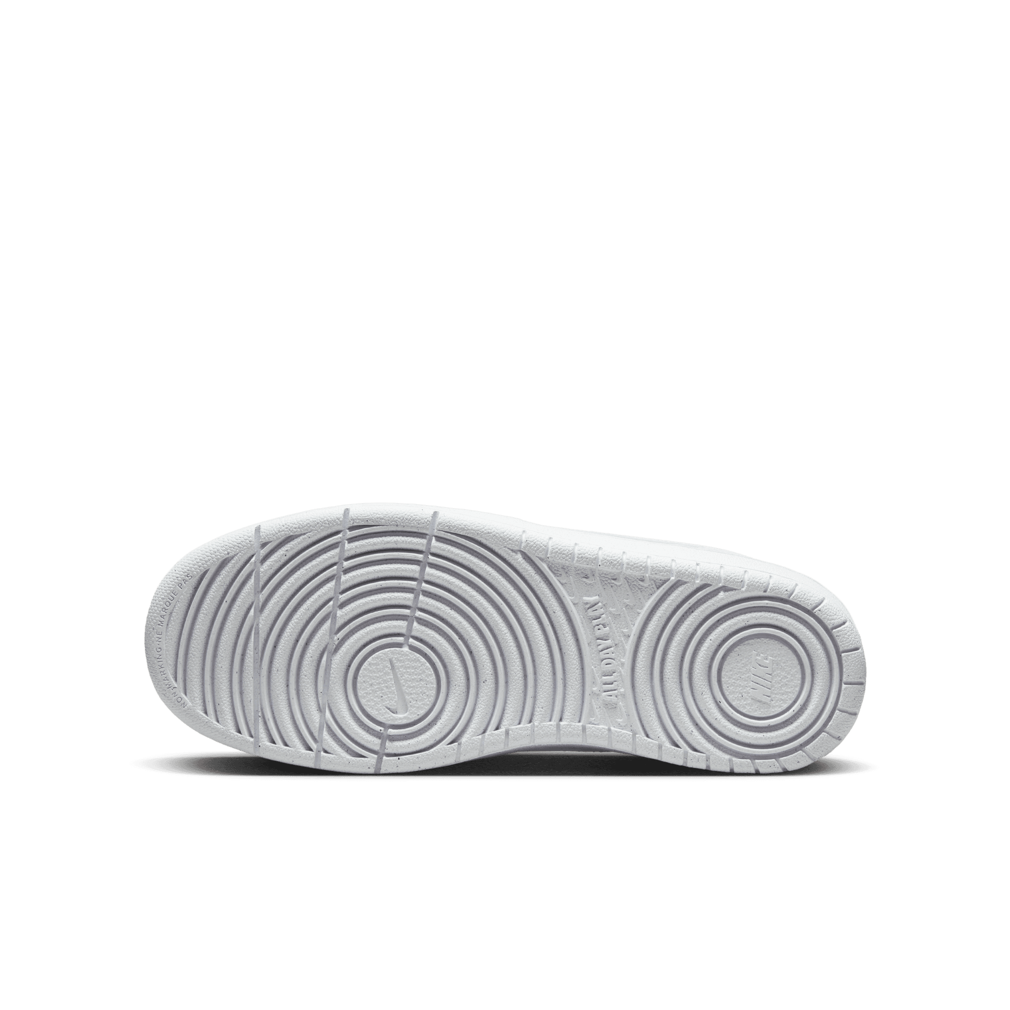 NIKE, J Court Borough Low Rec Gs