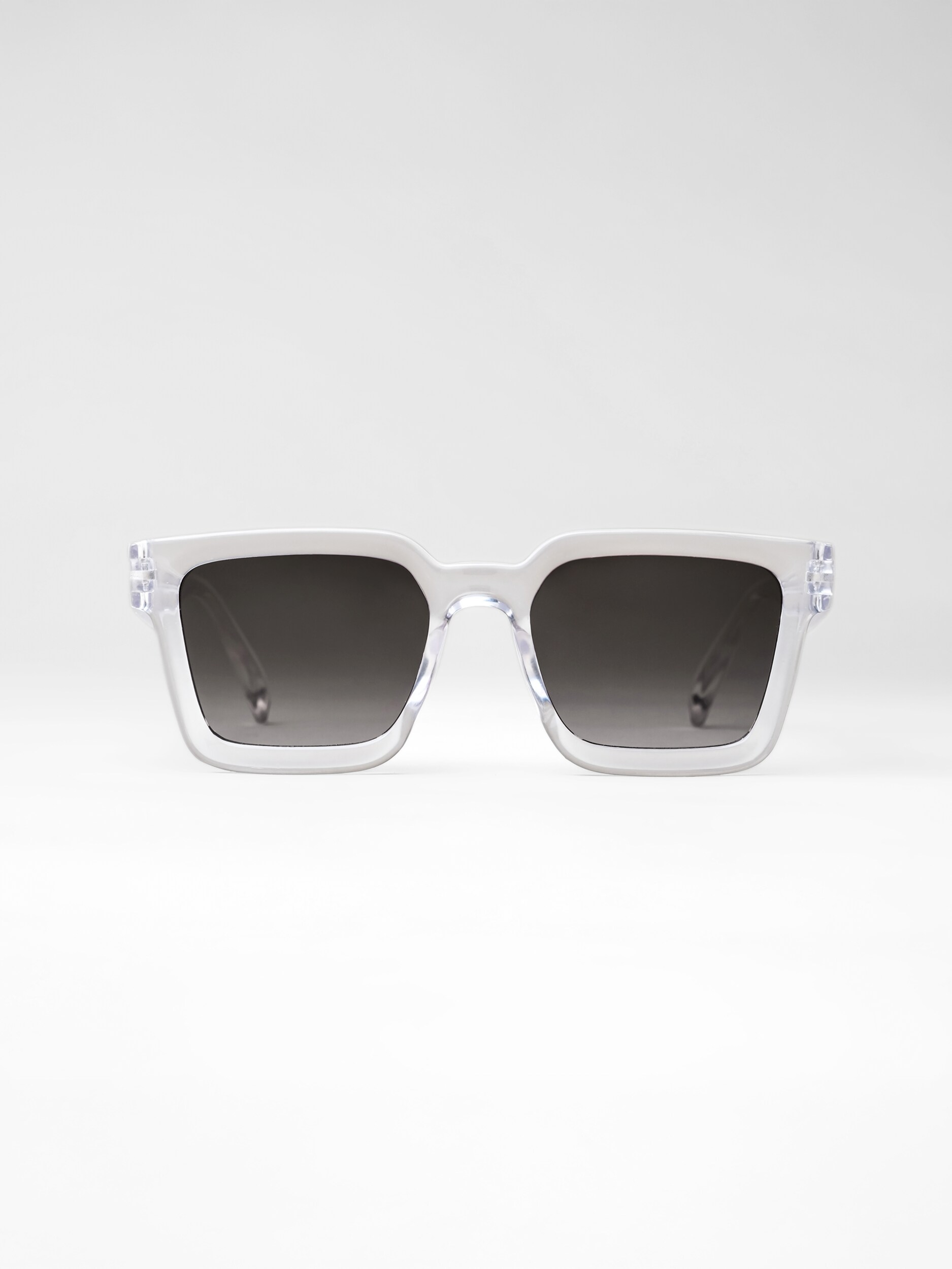 
ELLA & JAY, 
Idyllic, 
Detail 1
