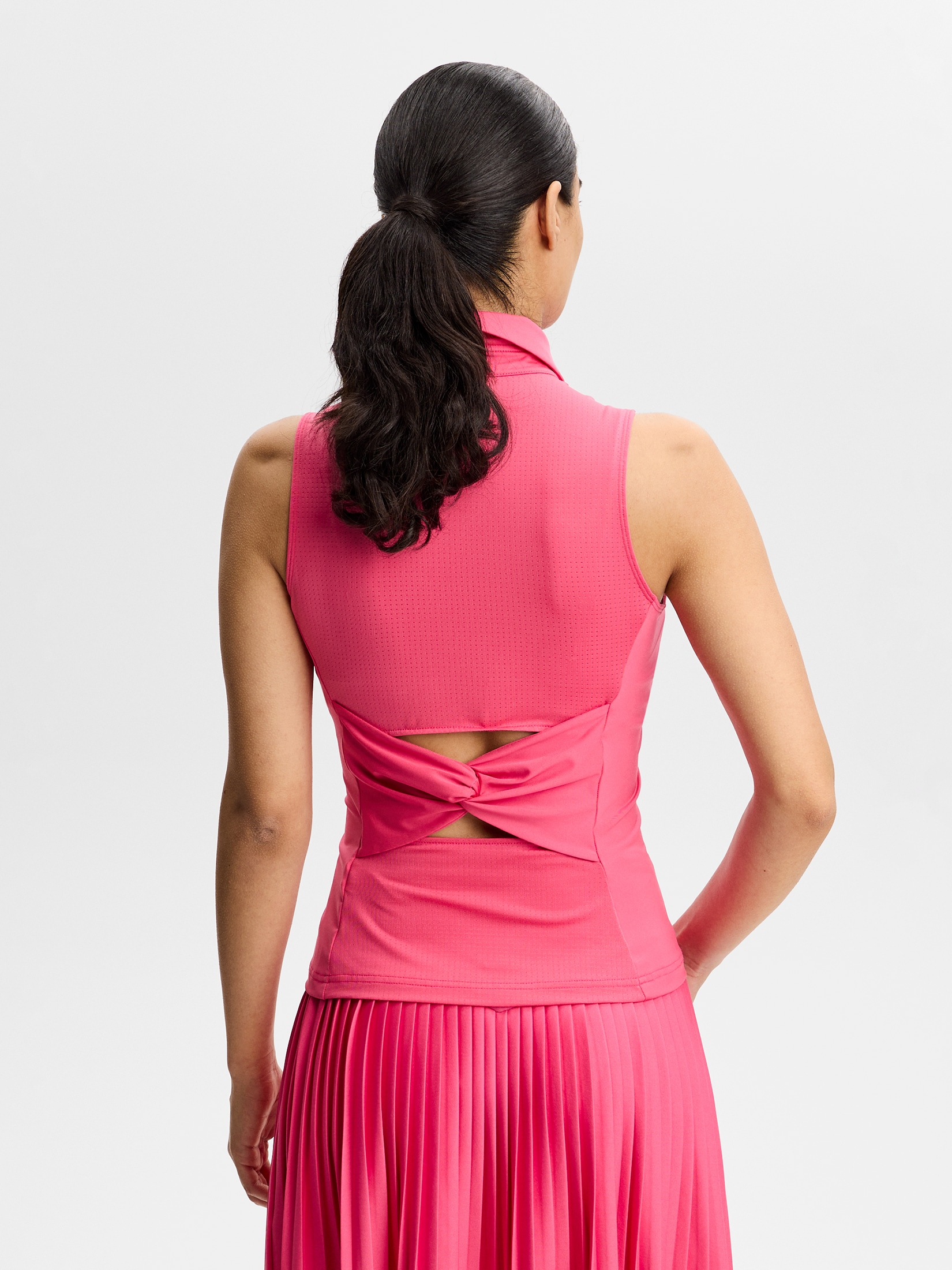 J LINDEBERG, W KRISTINA SLEEVELESS POLO