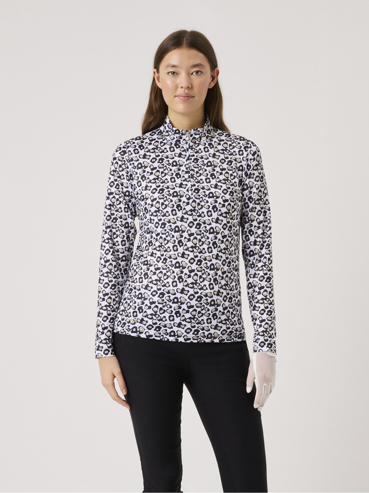 
DAILY SPORTS, 
SHEERMOTION LS HALF ZIP, 
Detail 1
