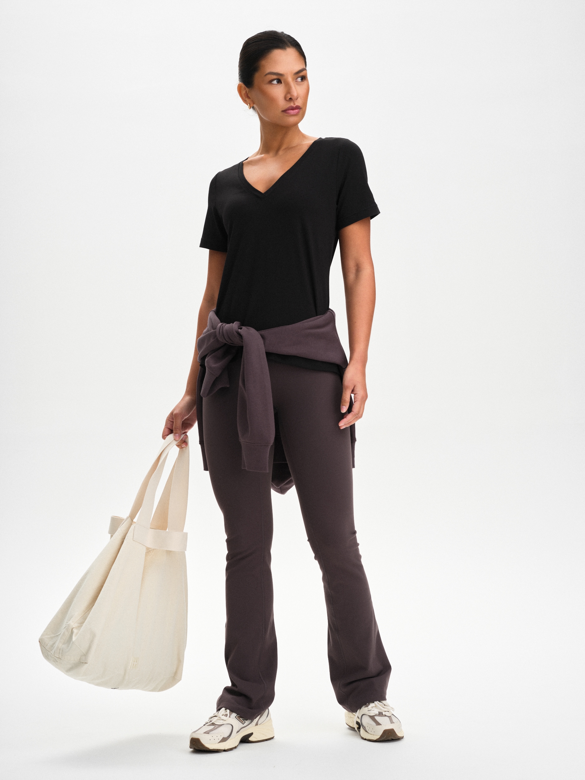 SOC, W REGULAR FIT V-NECK TEE