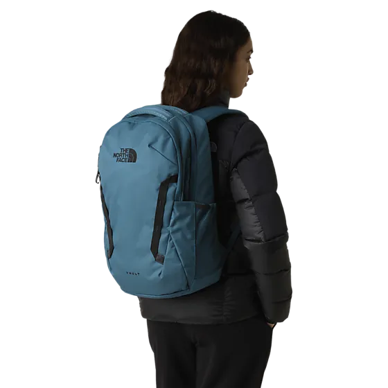 308959111101 THE NORTH FACE Vault Backpack 308959111101 THE NORTH FACE Vault Backpack Model01 Detail