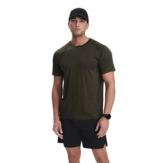 400194101101 SOC M Strength Tee 400194101101 SOC M Strength Tee Model01 Detail