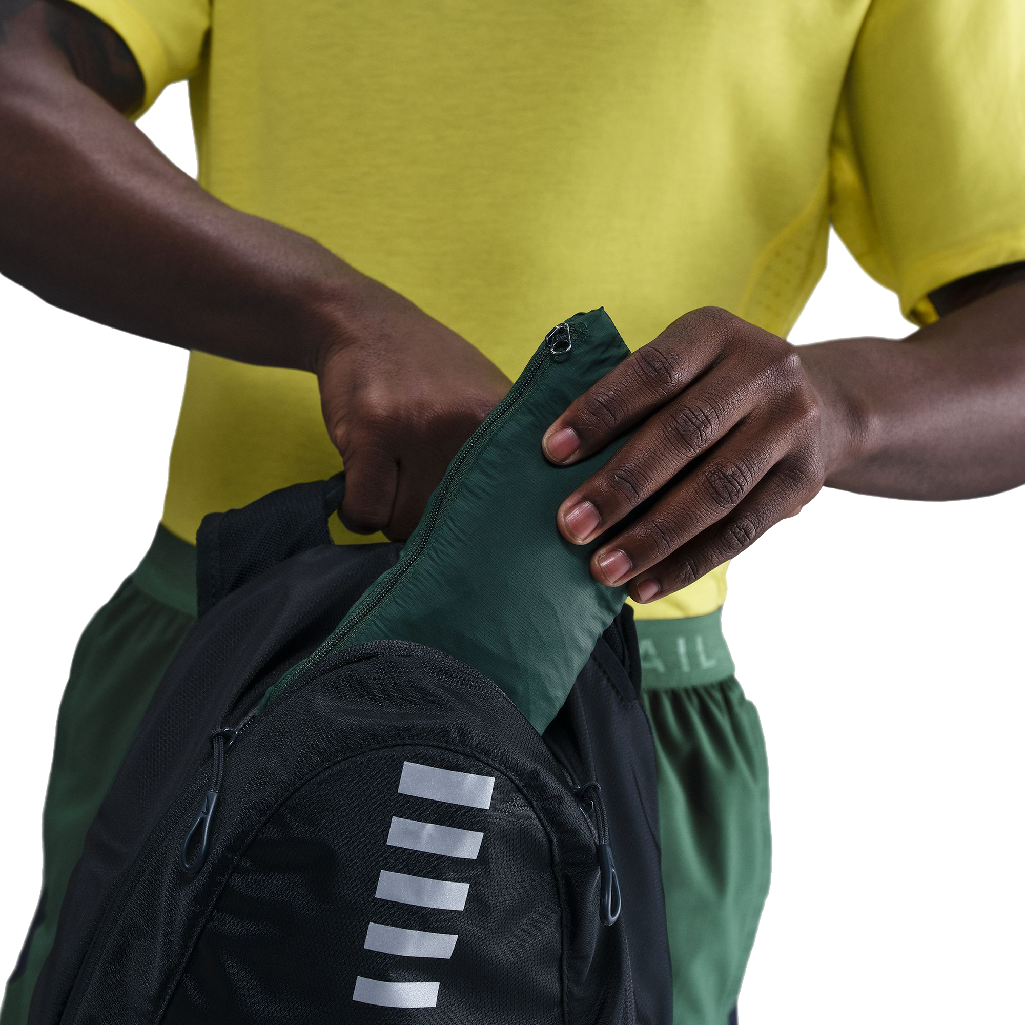 NIKE, M NK TRAIL AIREEZ JKT