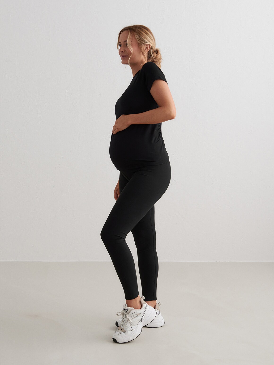 AIM&acute;N, Soft Basic Maternity Short Sleeve