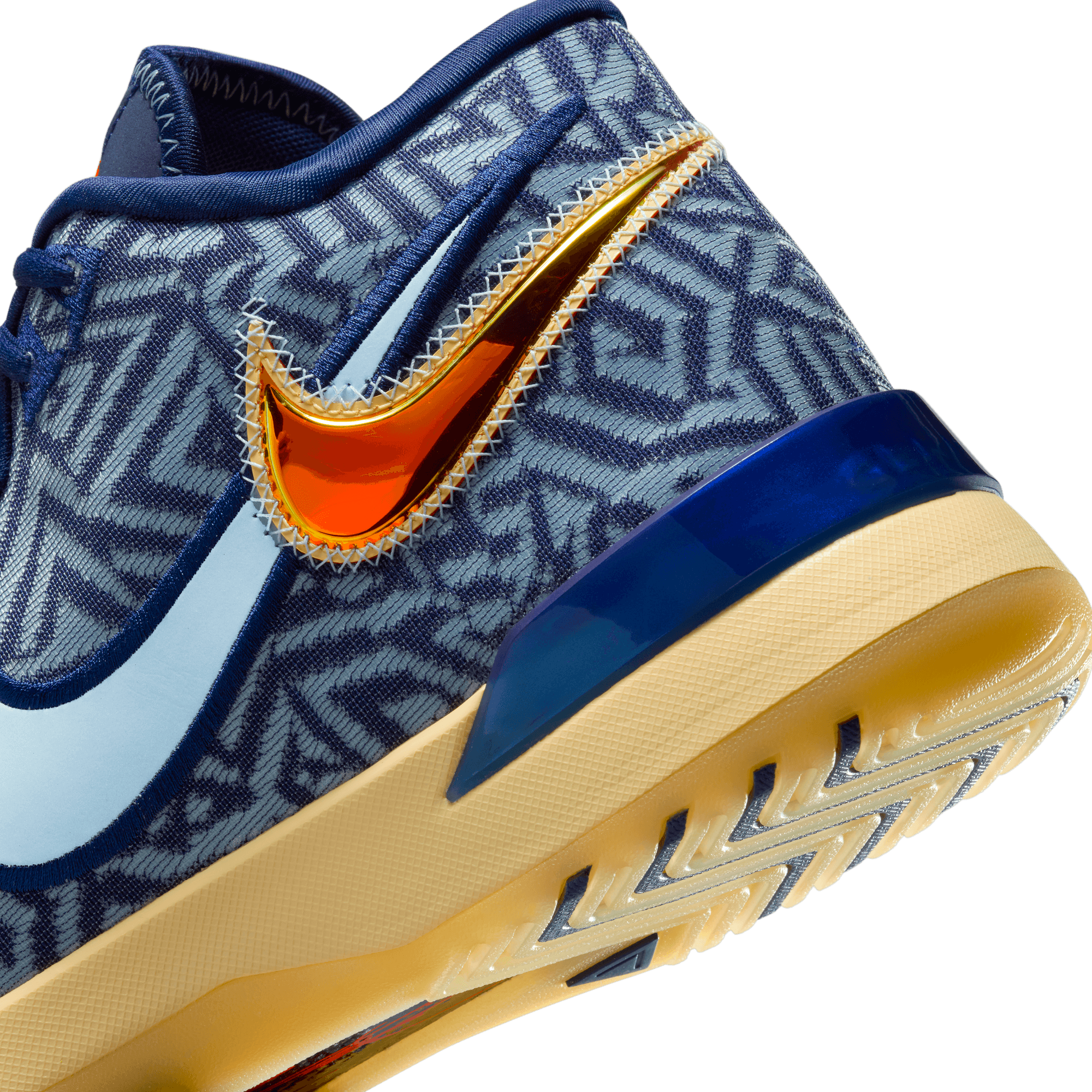 NIKE, Lbj Nxxt Genisus