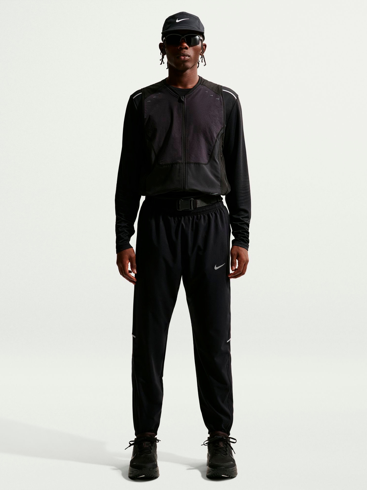 
NIKE, 
M NK DF MILER WOVEN PANT, 
Detail 1
