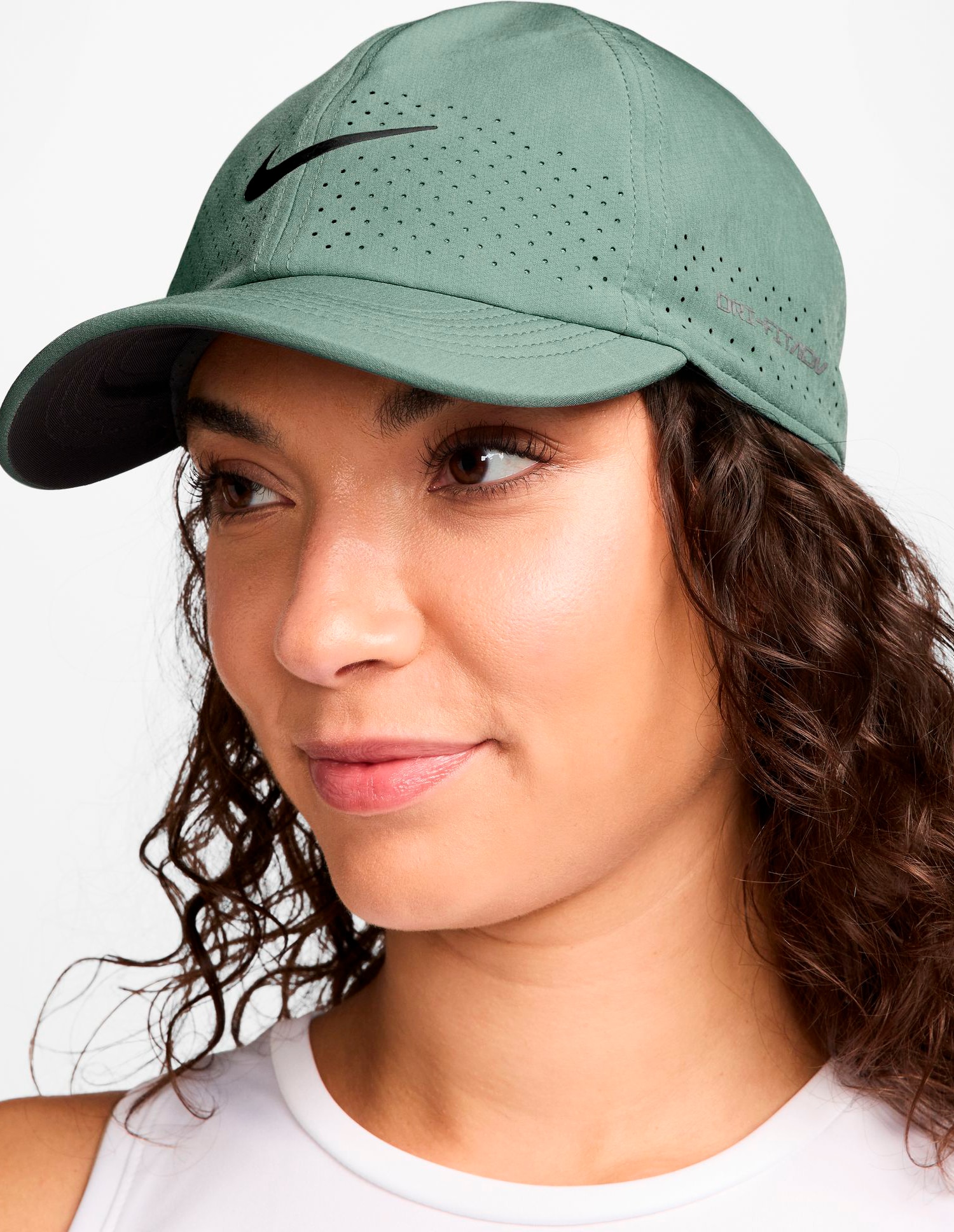 
NIKE, 
Nike Dri-Fit Adv Club Unstructured, 
Detail 1
