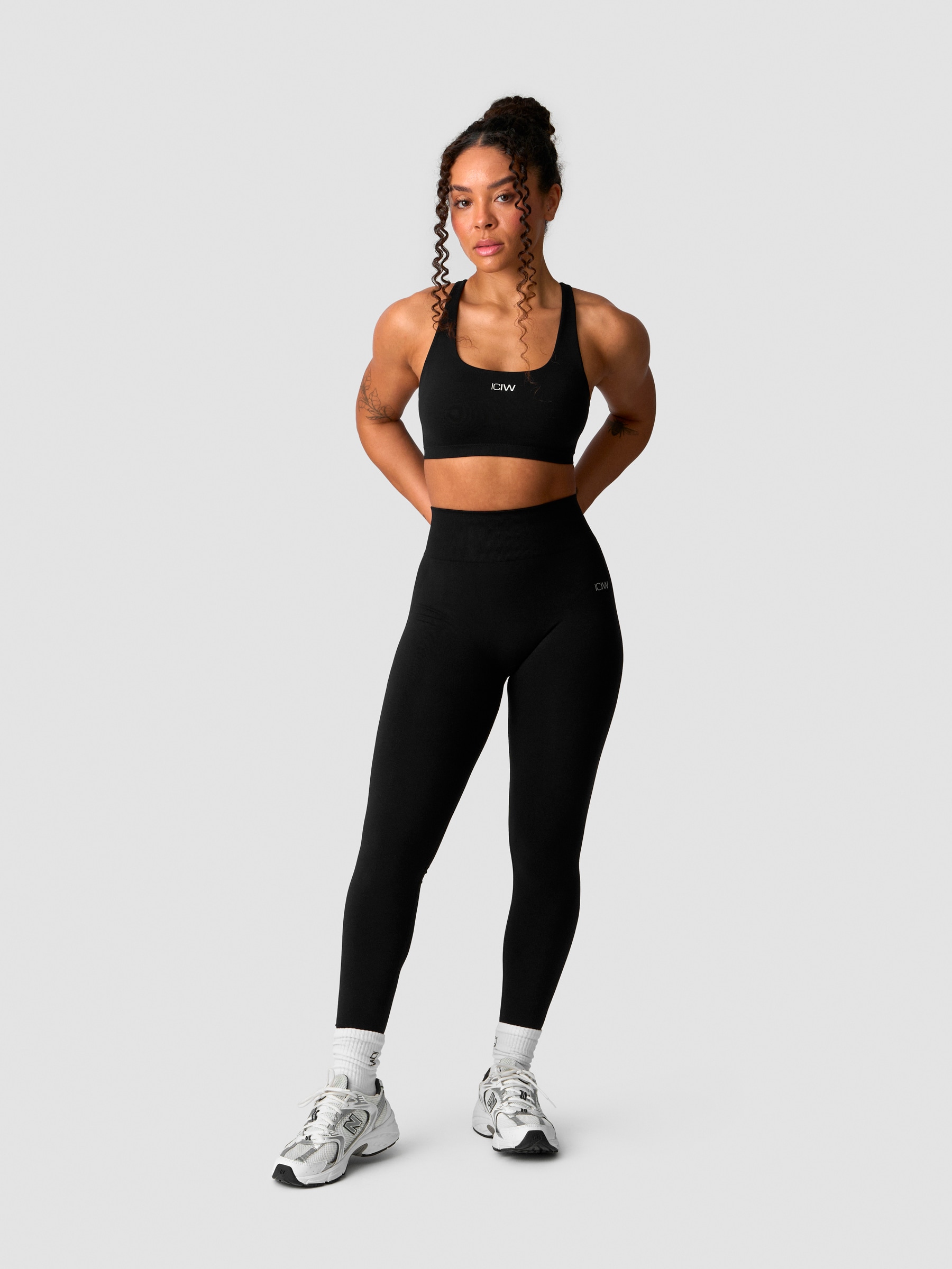 ICANIWILL, SMOOTH SEAMLESS SPORTS BRA