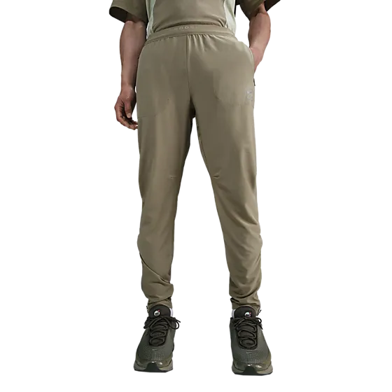 398886103102 NIKE M Sw Air Run Pant 398886103102 NIKE M Sw Air Run Pant Model01 Detail