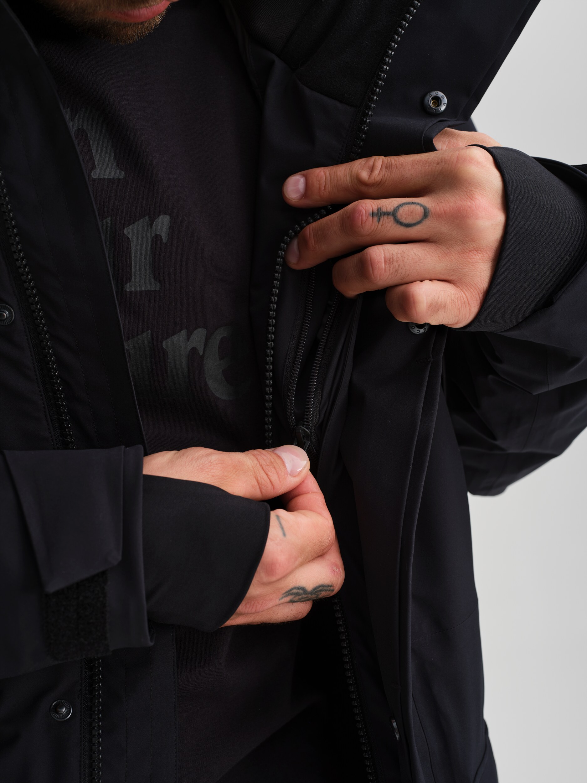 EVEREST, M Bogda Parka