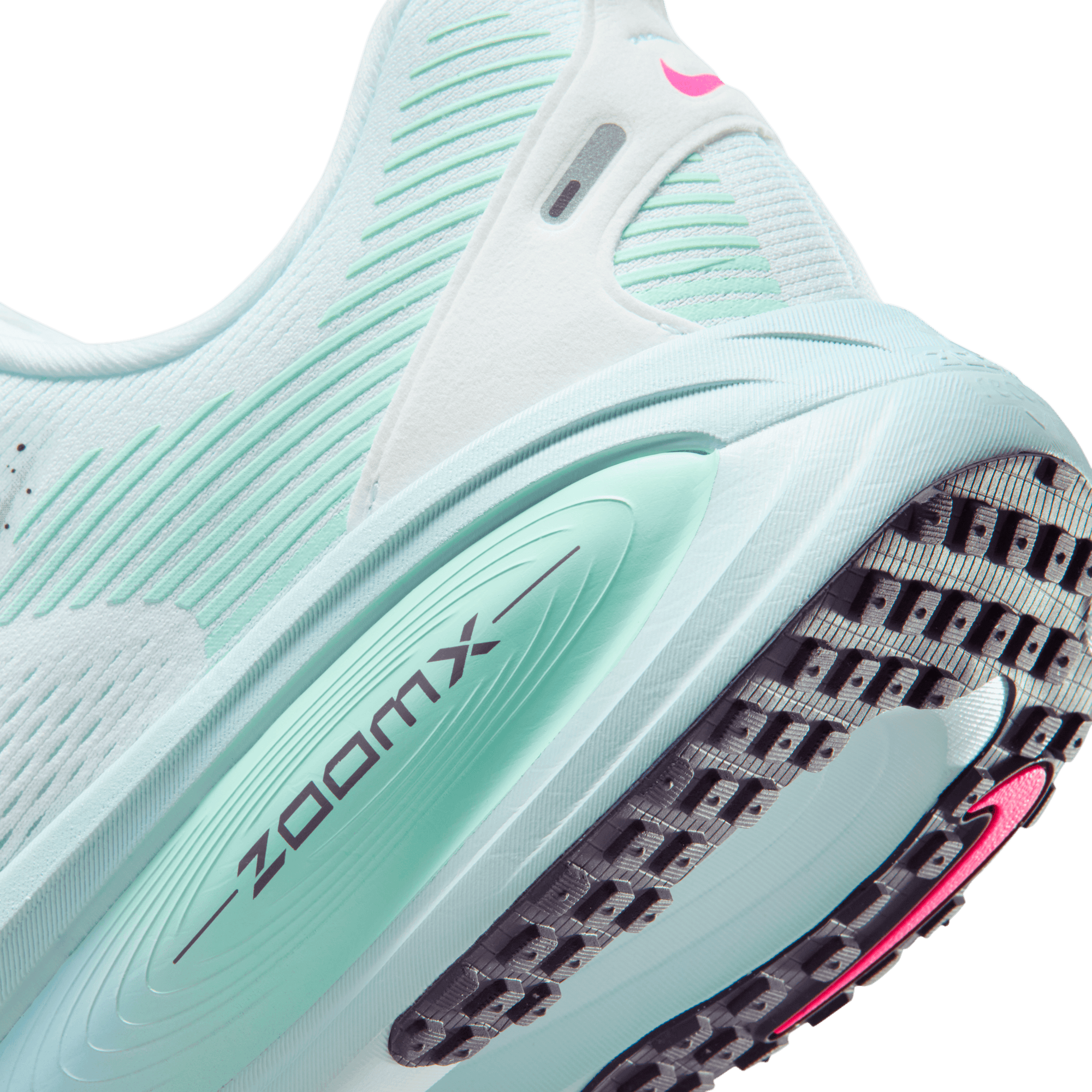 NIKE, NIKE VOMERO 18