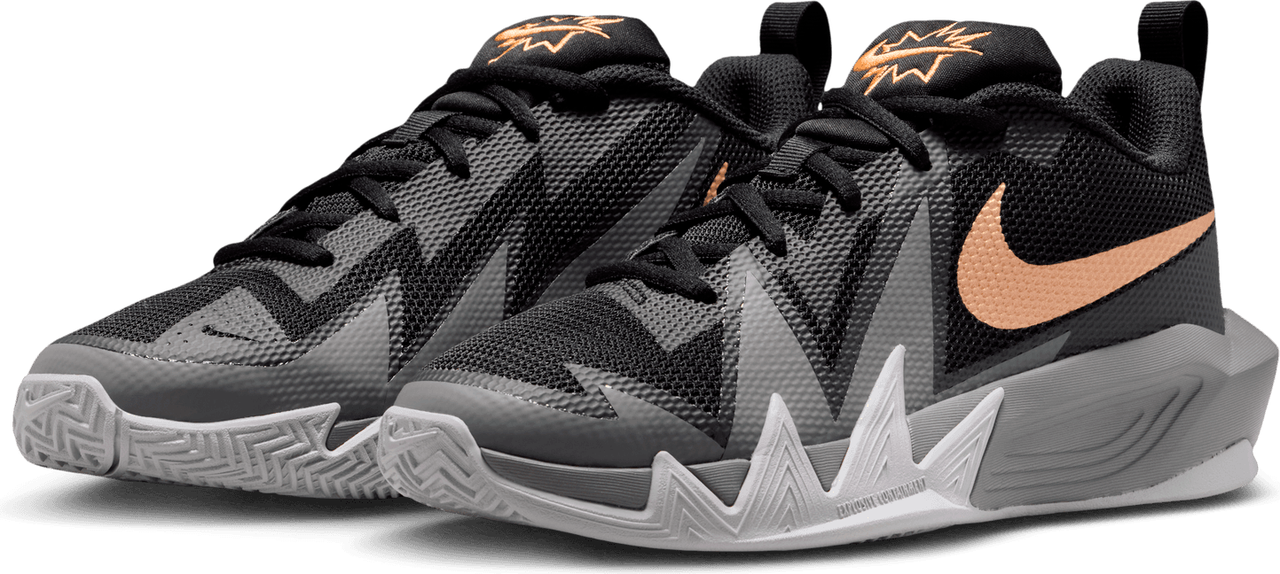 NIKE, NIKE S.T. DYNAMITE