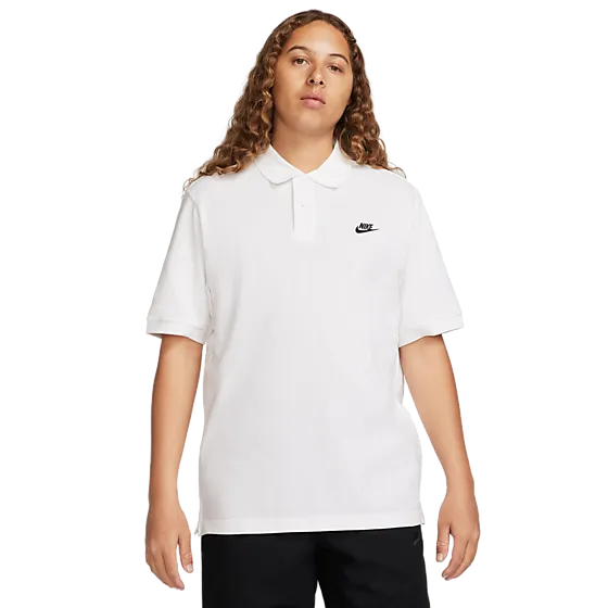 403419103102 NIKE M Club Short-Sleeve Polo 403419103102 NIKE M Club Short-Sleeve Polo Model01 Detail