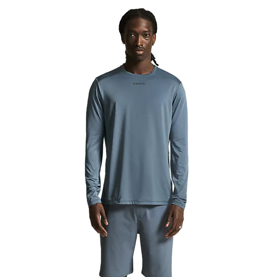 402263101102 CRAFT M Adv Essence Ls Tee 402263101102 CRAFT M Adv Essence Ls Tee Model01 Detail