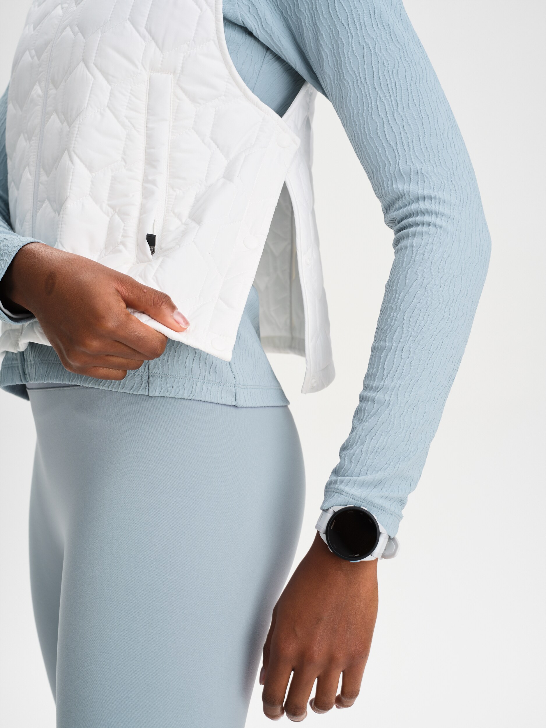 SOC, W RUN CROPPED VEST