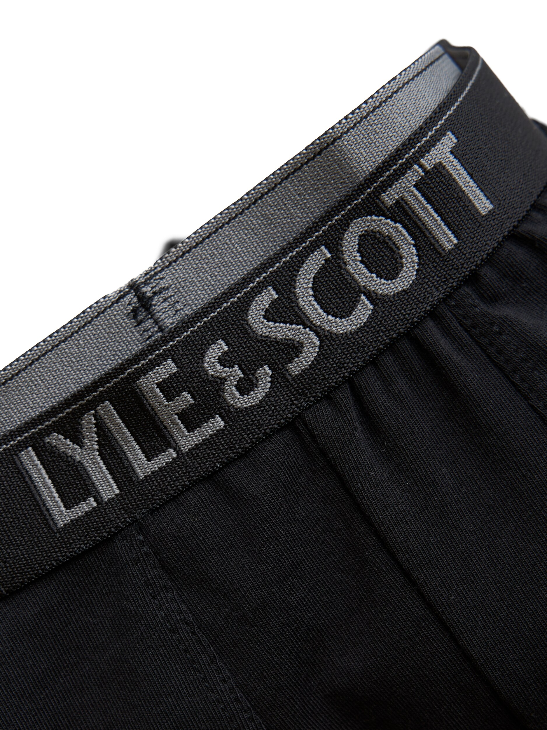 LYLE & SCOTT, CASSIAN