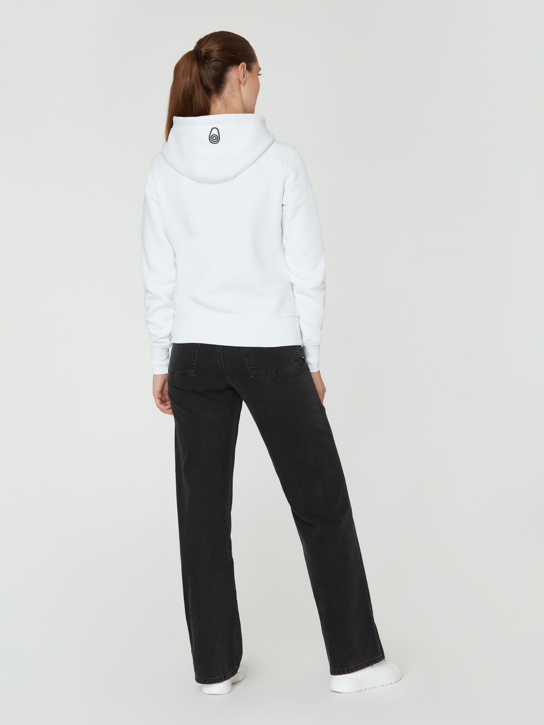 SAIL RACING, W GALE HOOD