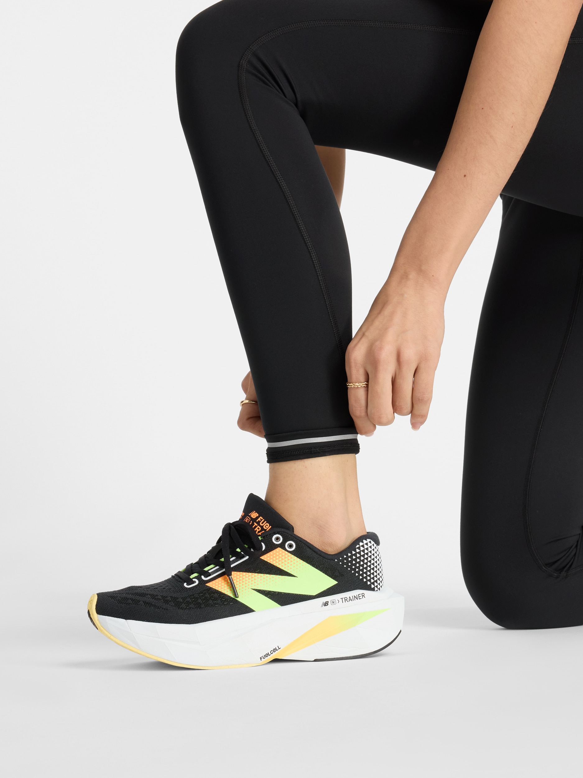 NEW BALANCE, W ATHLETICS HEAT HIGH RISE LEGGING 27"