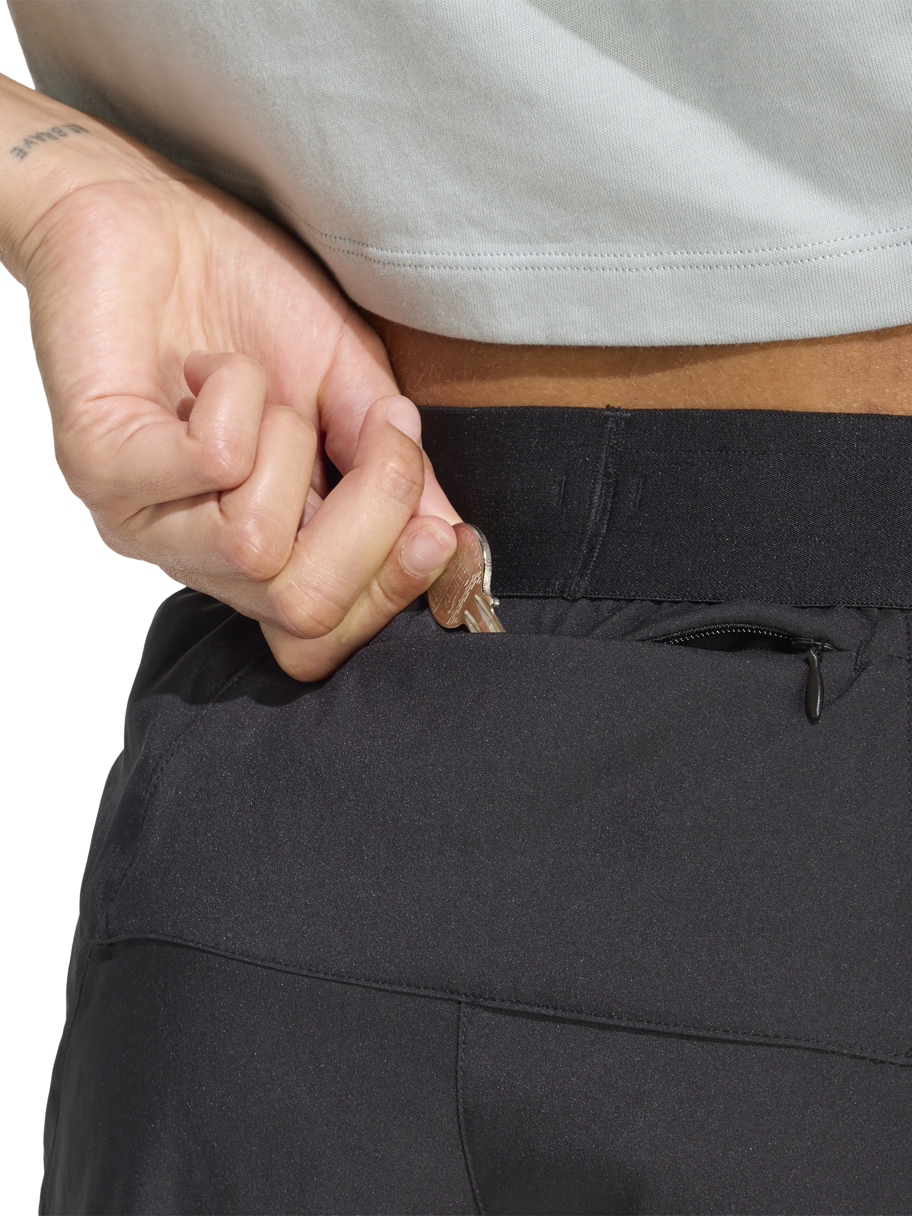 ADIDAS, W RUN ESS SHORTS