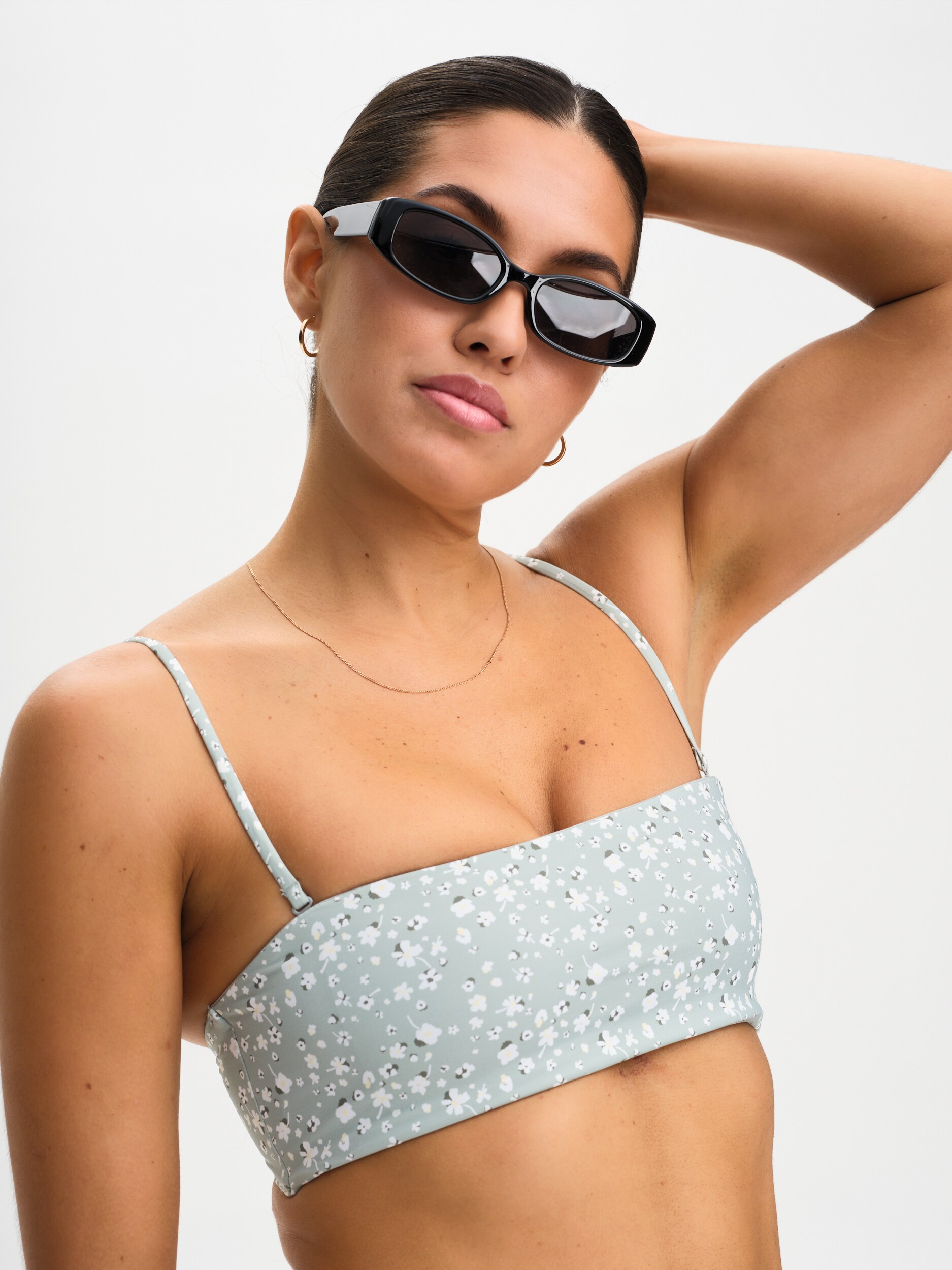 SOC, W BEACH TUBE TOP