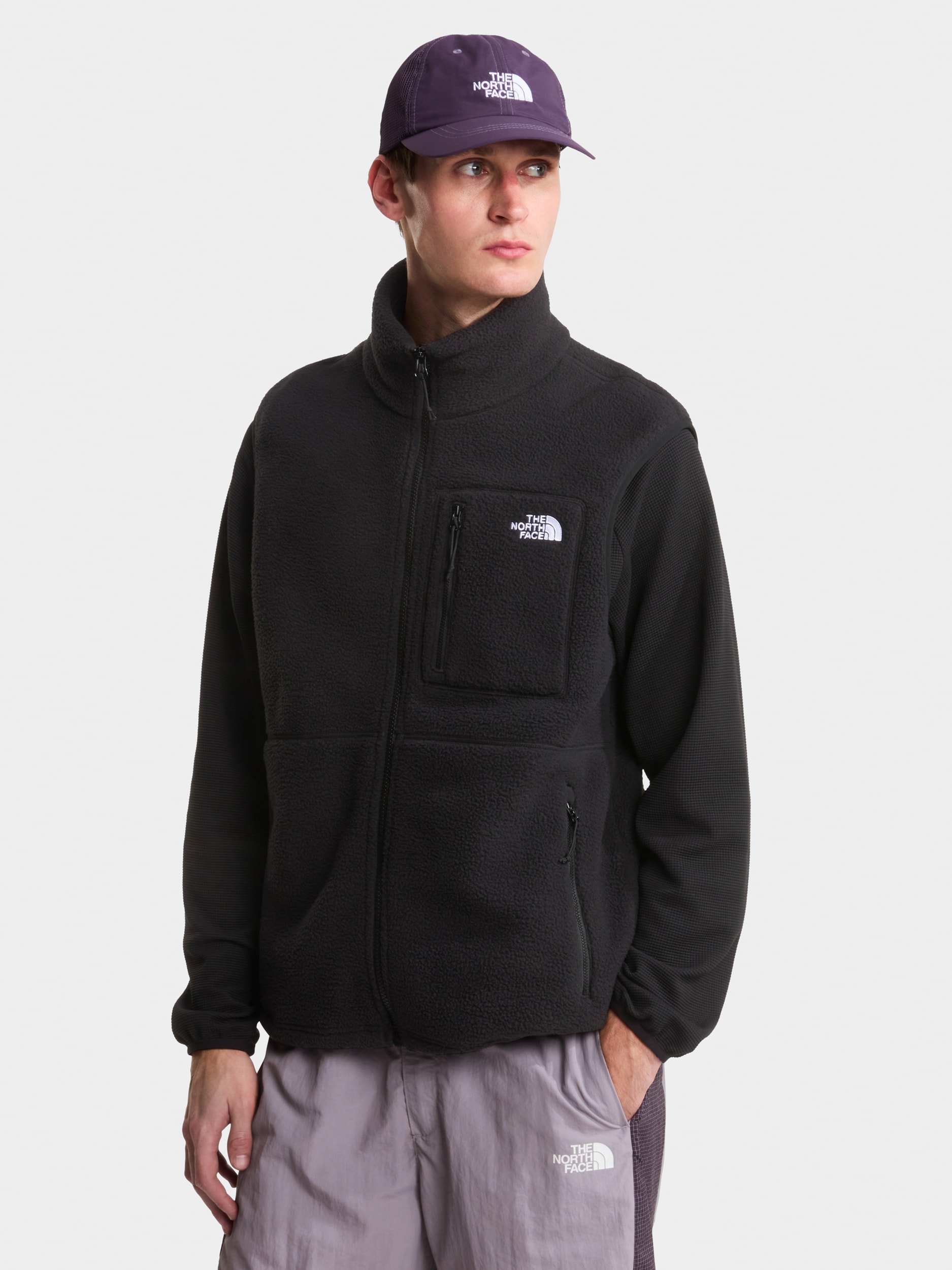 
THE NORTH FACE, 
M Yumiori Vest, 
Detail 1
