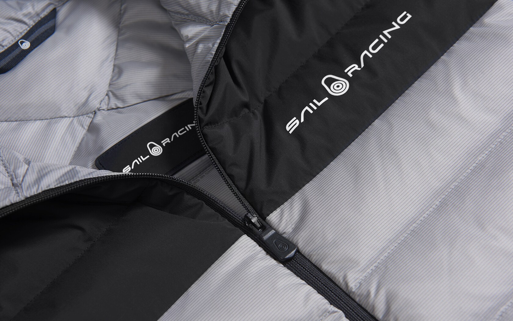 SAIL RACING, Spray Down Hood W