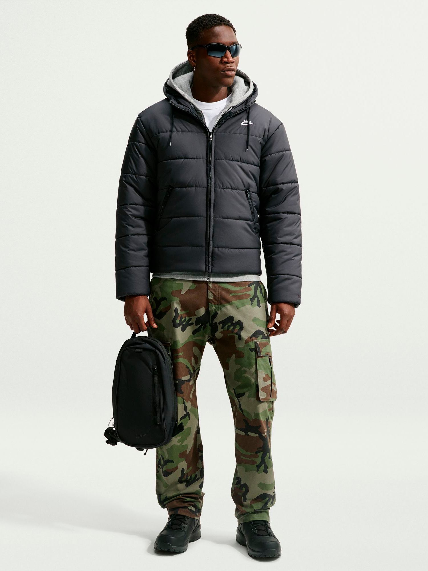 
NIKE, 
M NK ACCESS FILLED PUFFER, 
Detail 1
